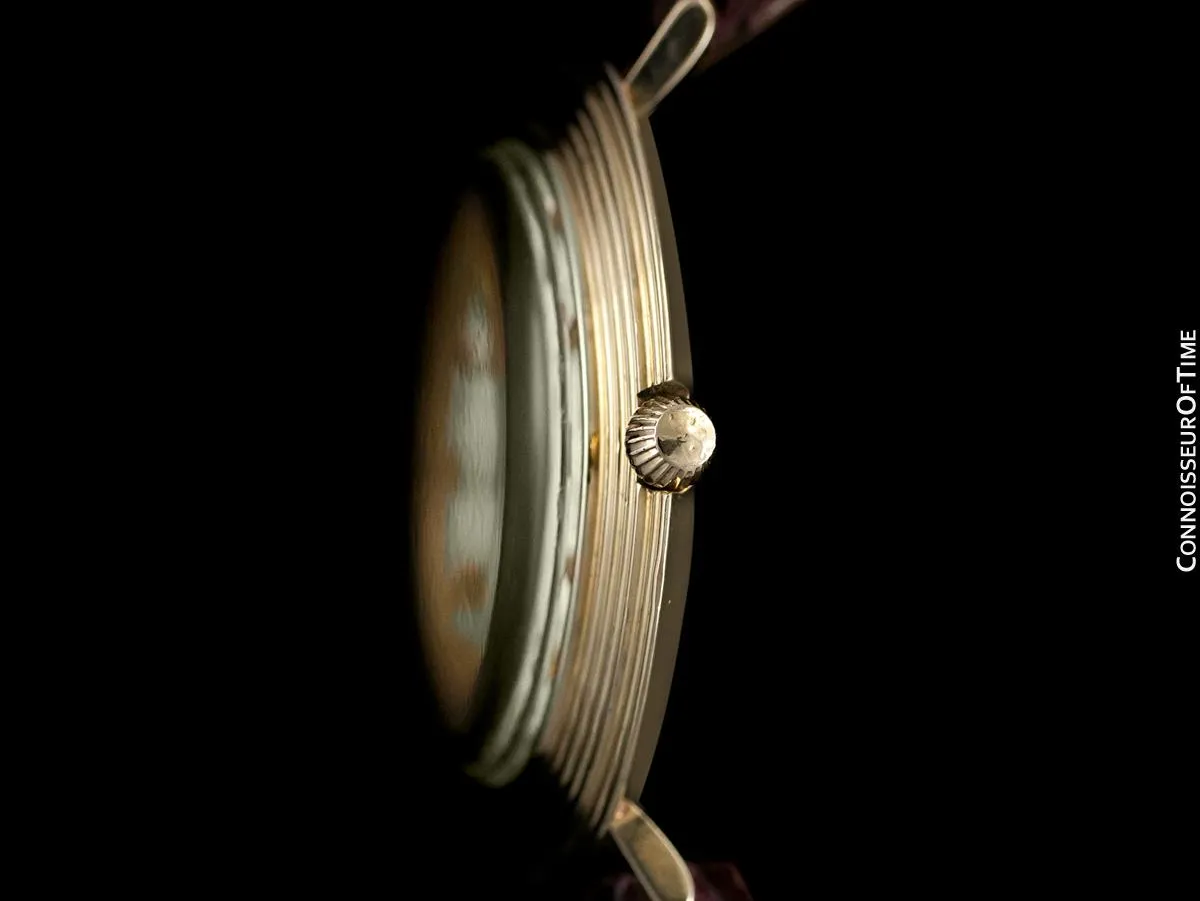 1961 Jaeger-LeCoultre Vintage Mens Modernist Full Size Dress Watch - 14K Gold