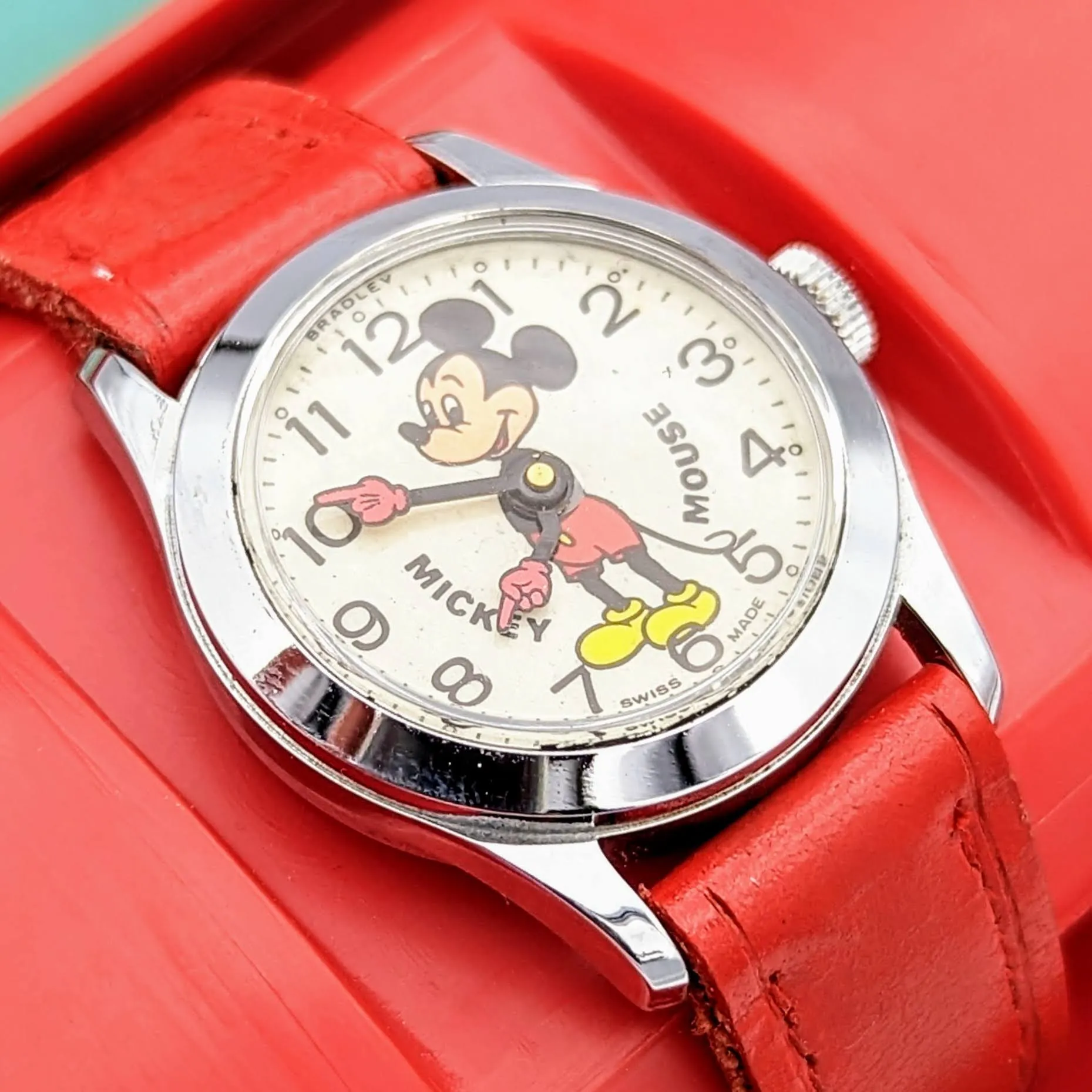 1975 MICKEY MOUSE Wristwatch by BRADLEY TIME Walt Disney Productions Swiss Made Watch