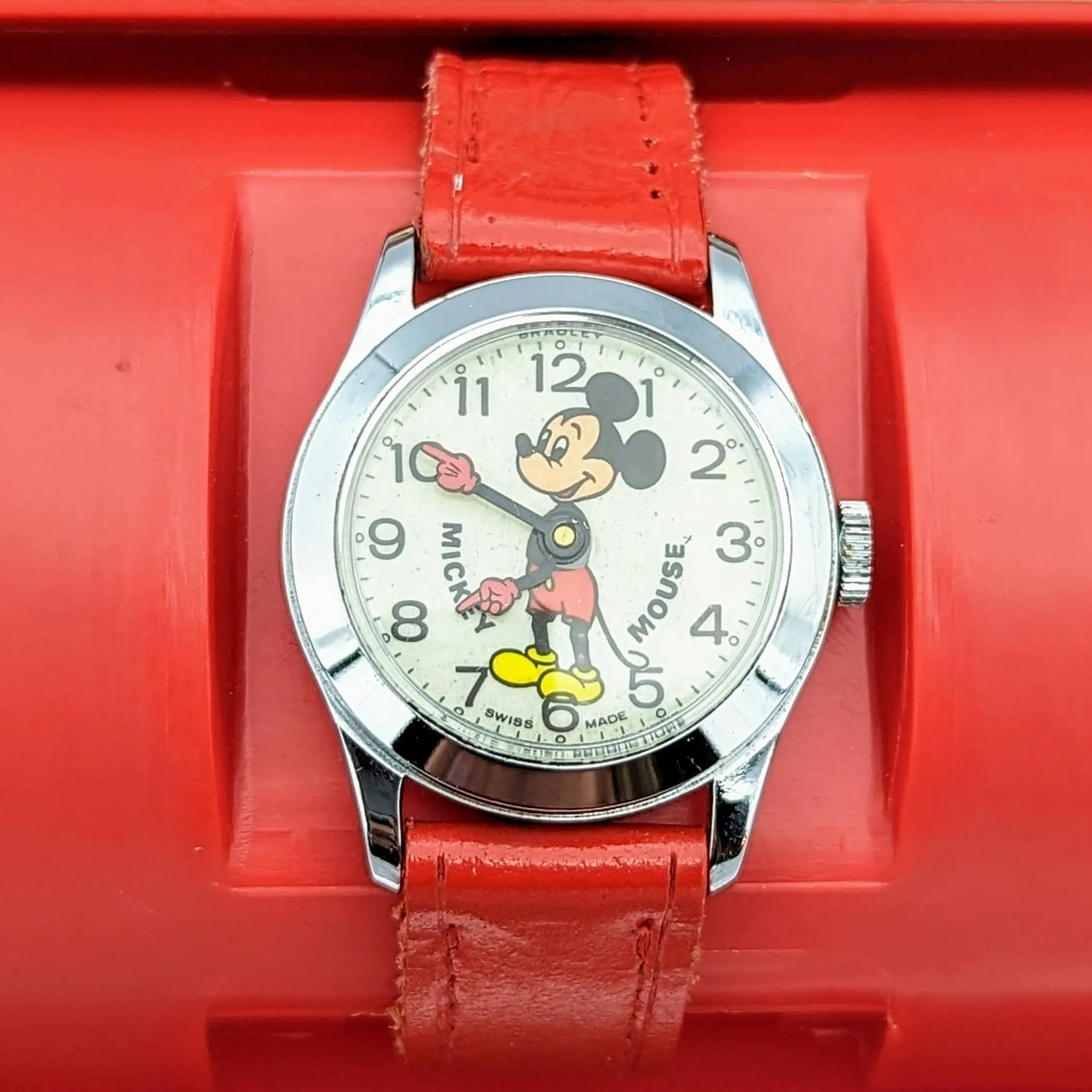 1975 MICKEY MOUSE Wristwatch by BRADLEY TIME Walt Disney Productions Swiss Made Watch