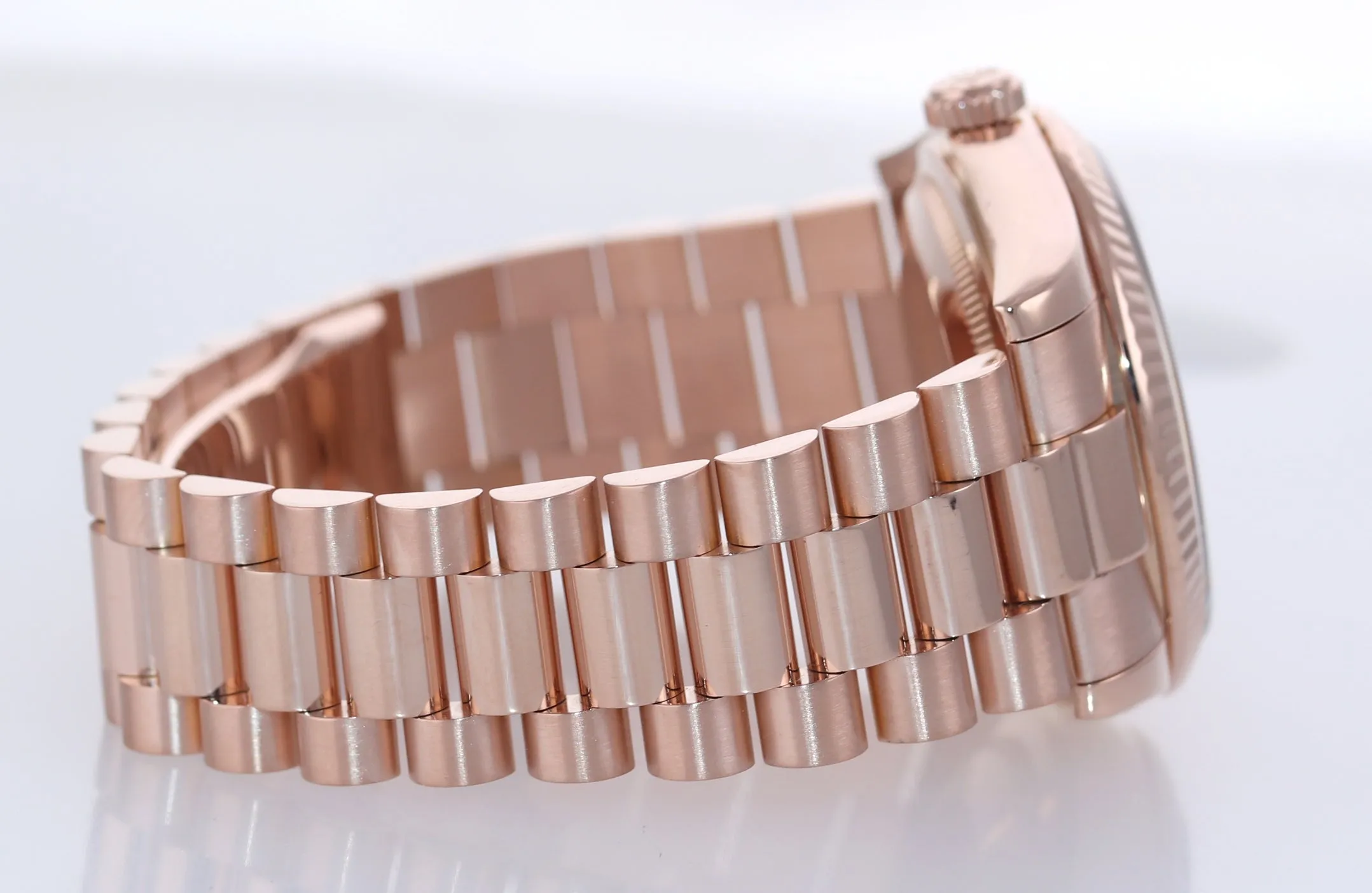 2015 Rolex President Day Date Rose Gold 36mm 118235 Diamond Heavy Buckle Watch