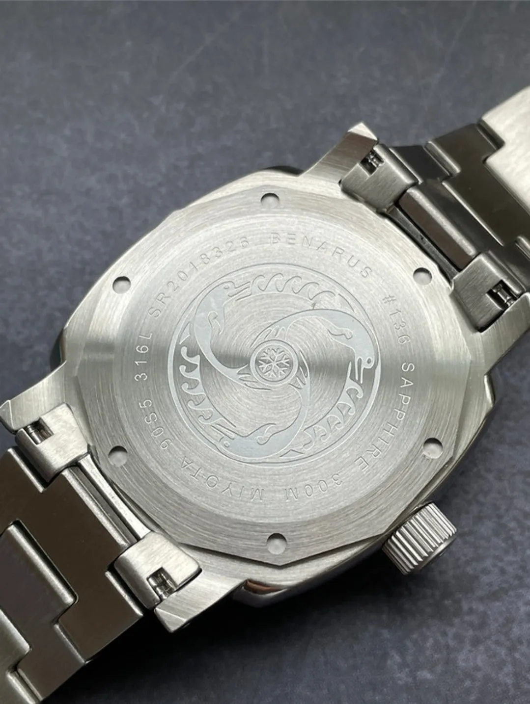 Benarus Moray 42 vintage matte black dart vintage lume