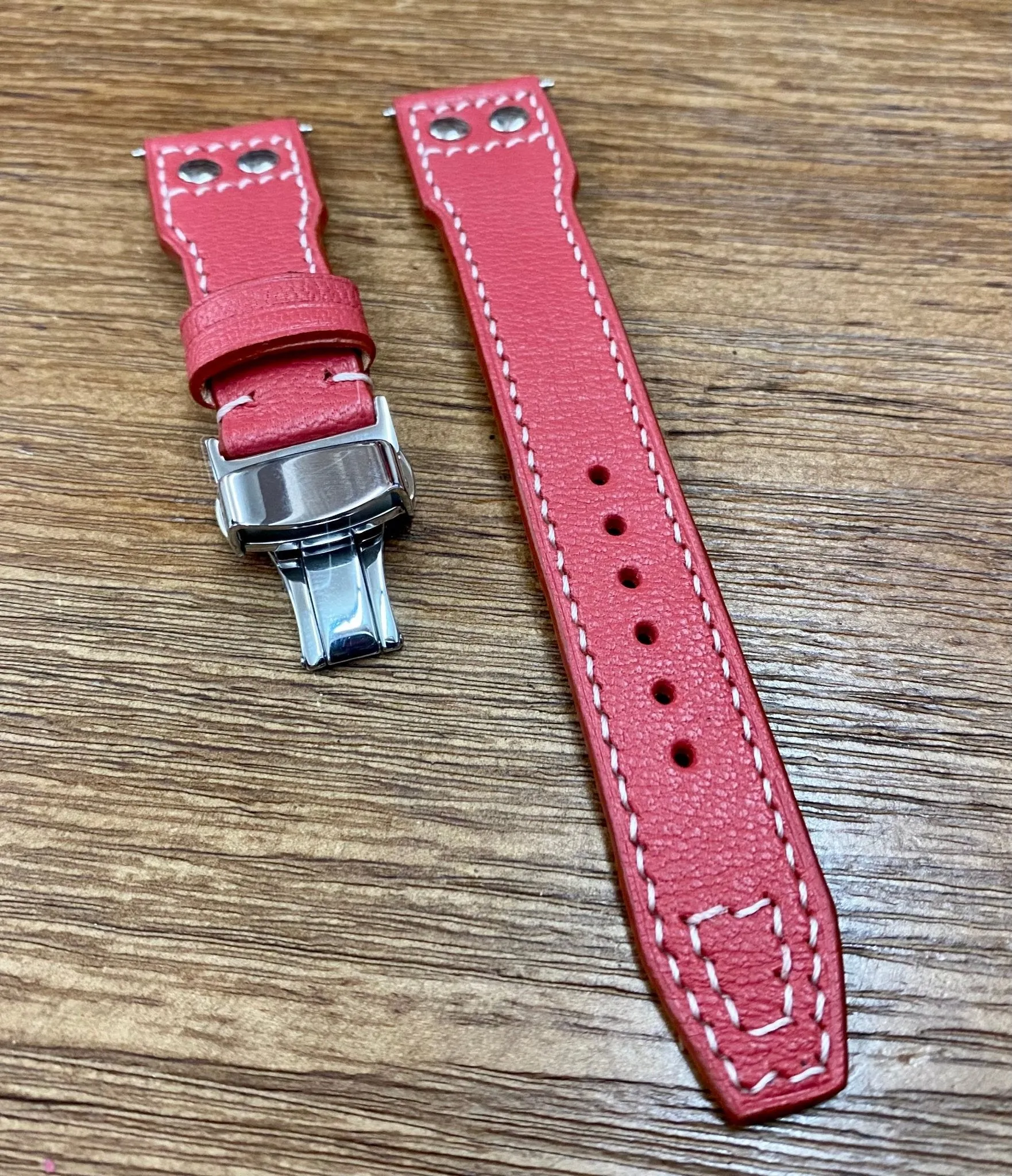 Big Pilot Watch Strap in 22mm, Red Genuine Leather Watch Straps 20mm, Pilot Band with Deployant Clasp Buckle, Handmade Christmas Gift Ideas for Aviator Watches