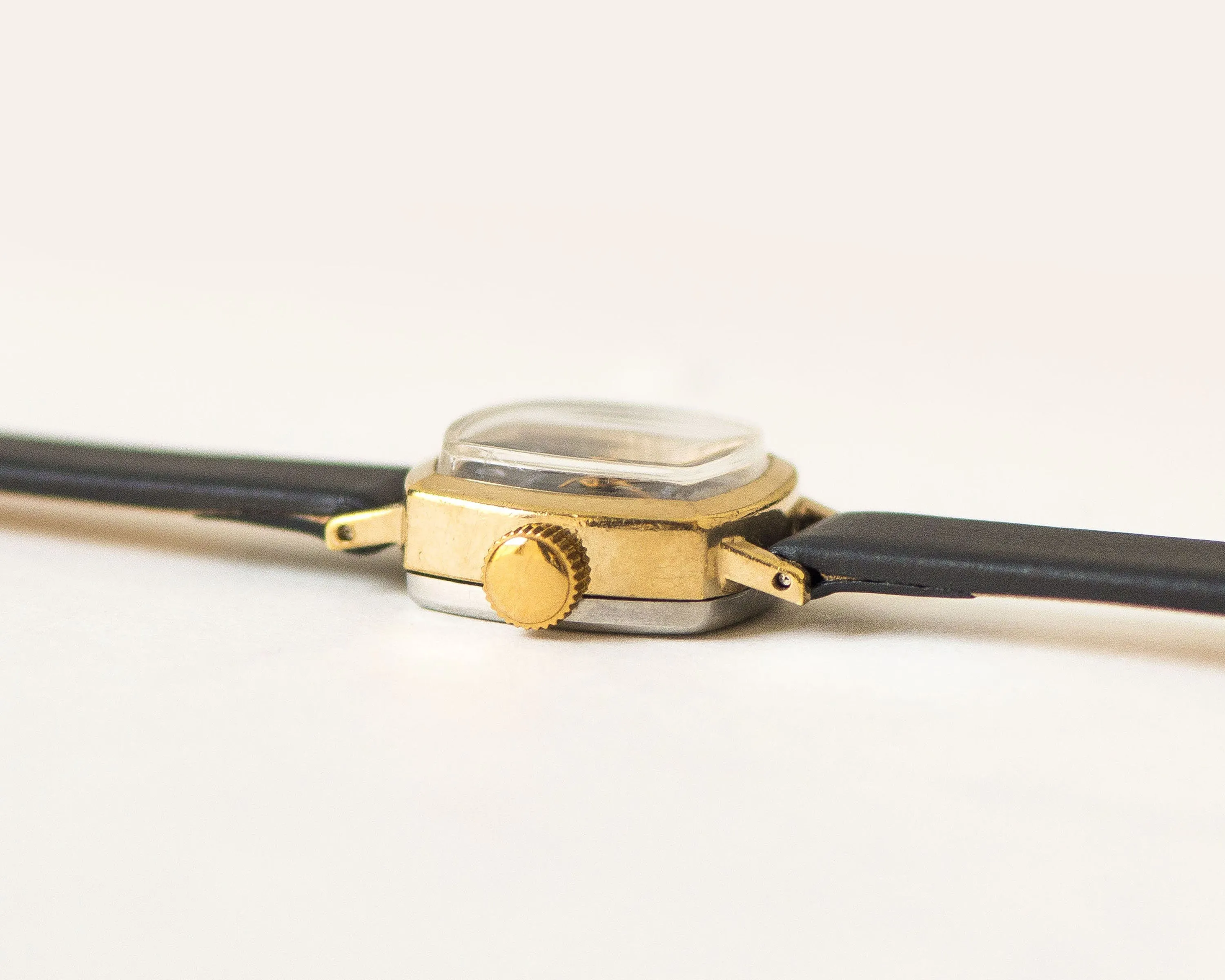 Black dial women watch gold plated tiny Dawn, women's watch Arabic numerals, micro watch for lady rectangular, new premium leather strap