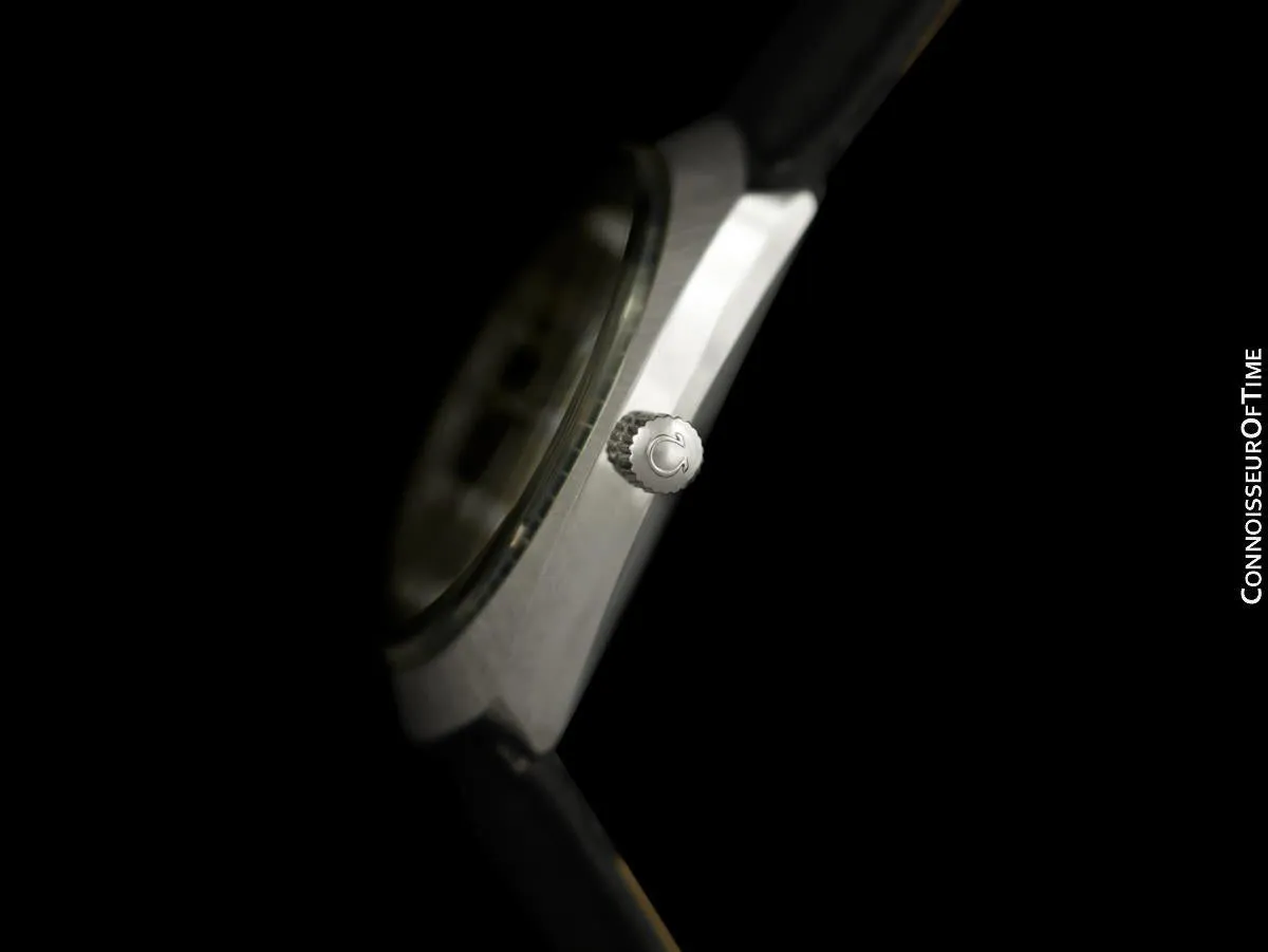 c. 1968 Omega Seamaster Cosmic Vintage Mens Day Date Cal. 752 Automatic Watch - Stainless Steel