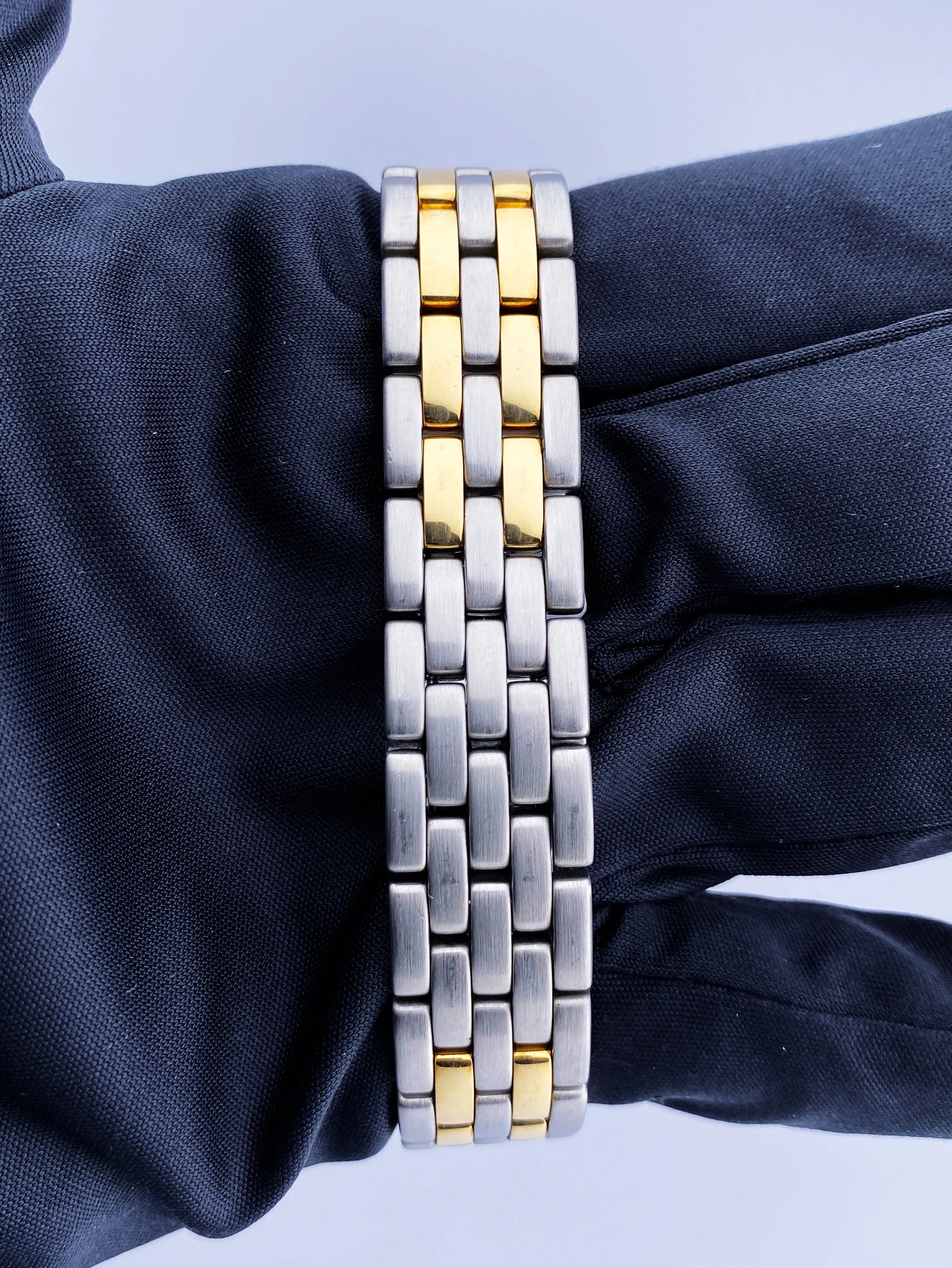 Cartier Panthere W25028B6 Midsize Ladies Watch