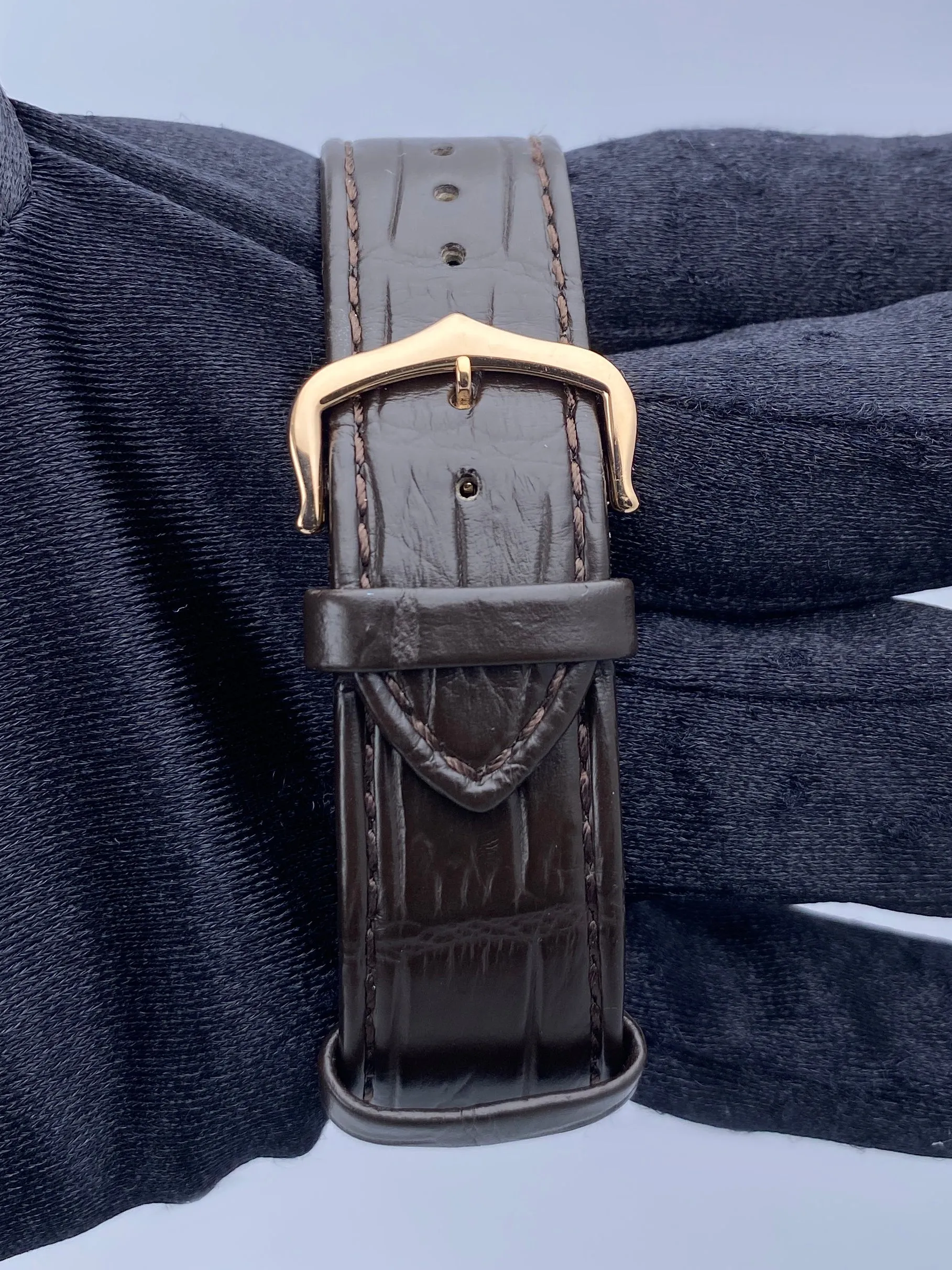 Cartier Tank Solo XL W5200026 18K Rose Gold Mens Watch Box Papers