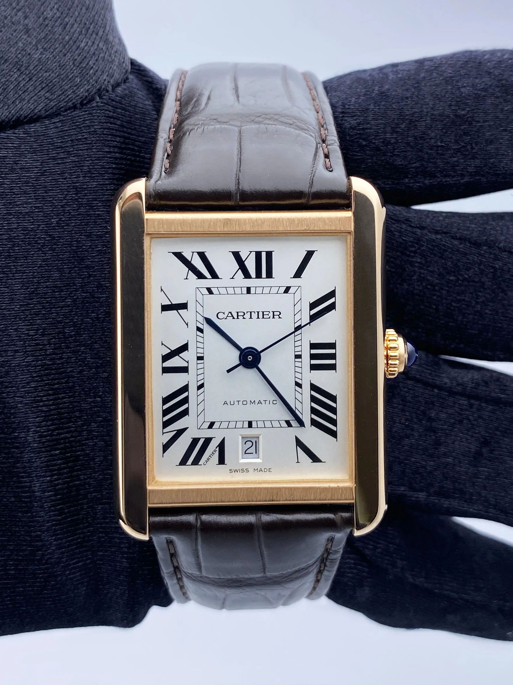 Cartier Tank Solo XL W5200026 18K Rose Gold Mens Watch Box Papers