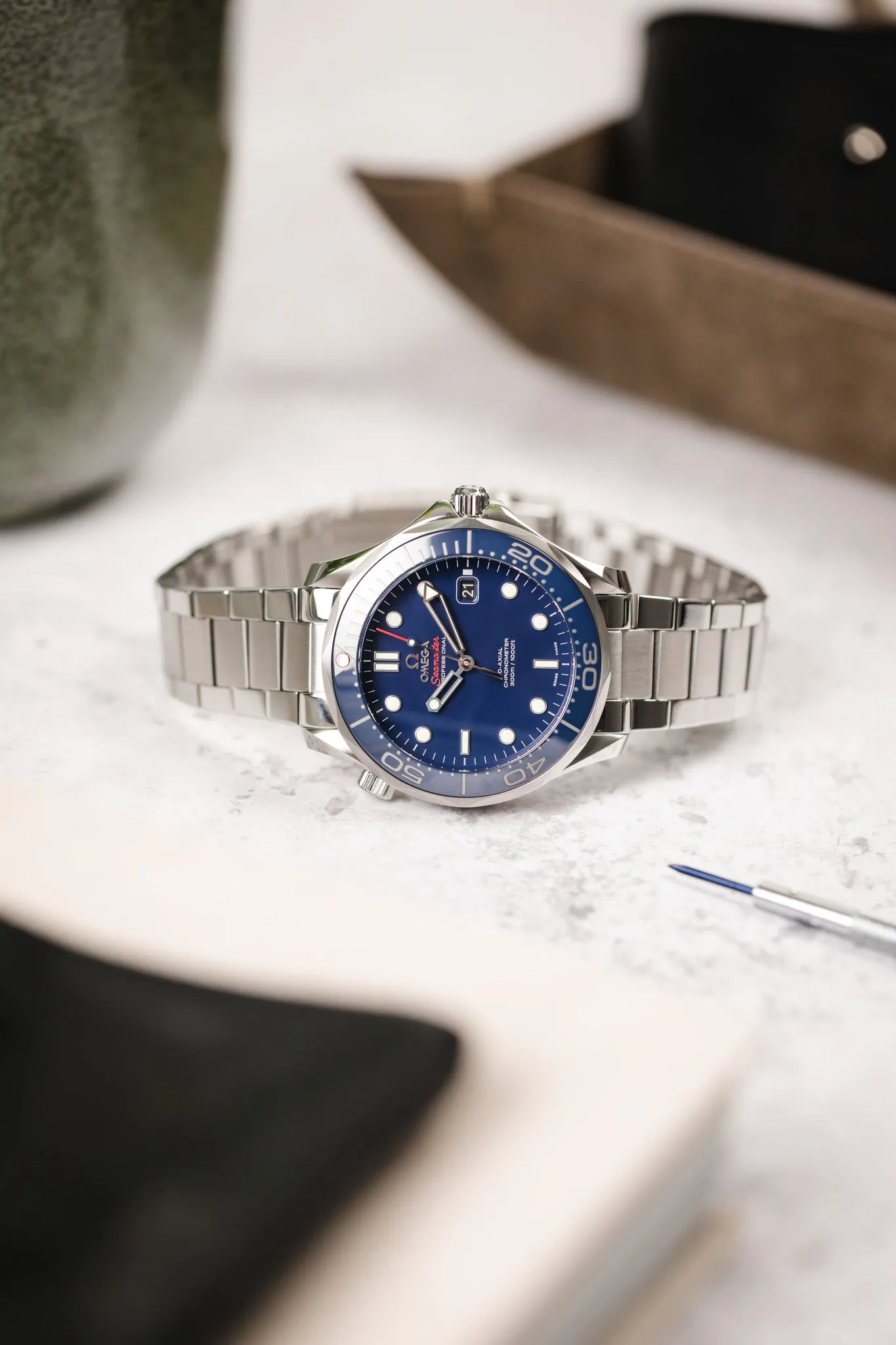 Forstner CONTEMPORARY FLAT LINK Stainless Steel Watch Bracelet with Push-Button Clasp for OMEGA Seamaster - POLISHED/BRUSHED