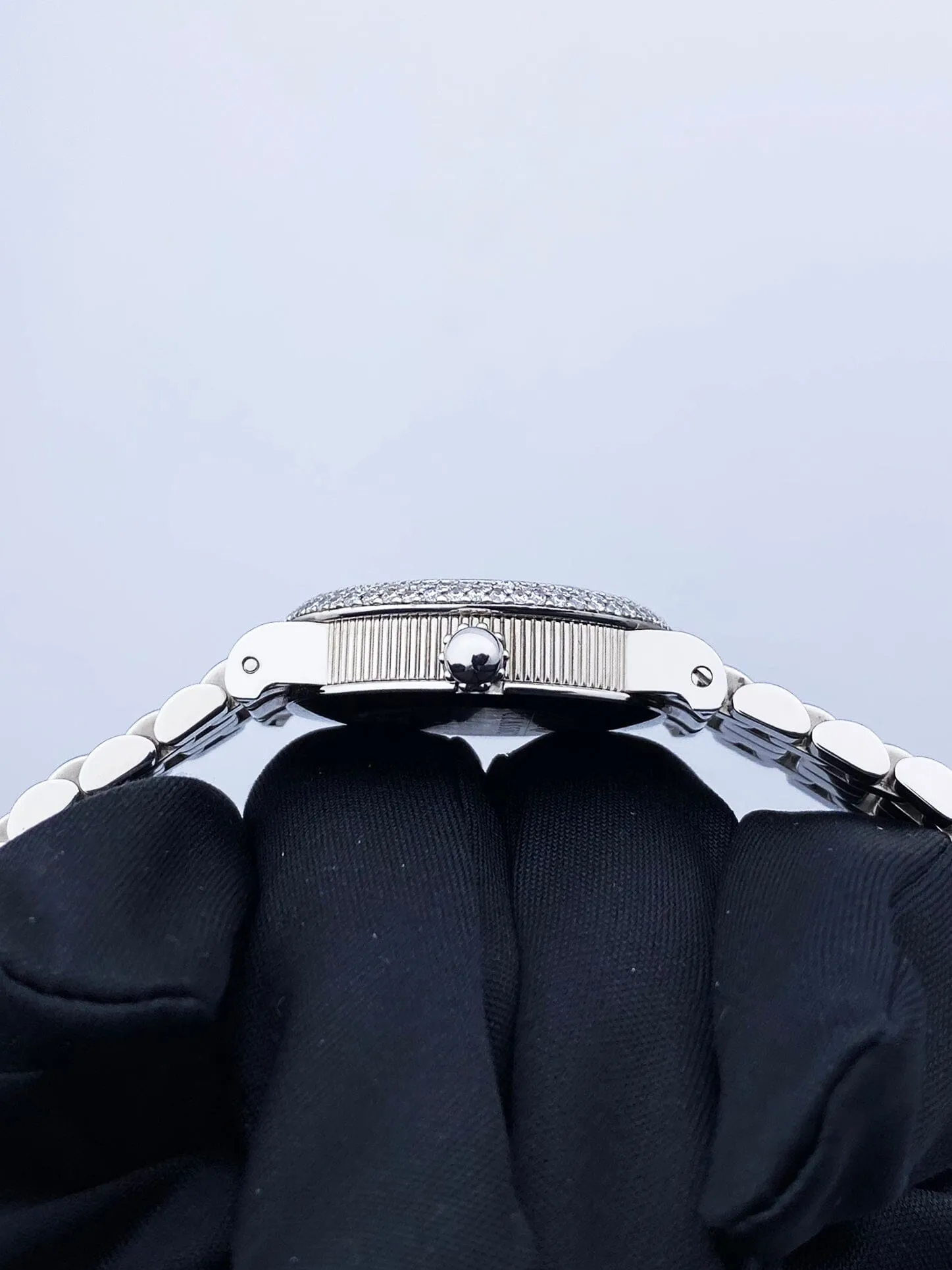 Gérald Genta Retro Classic G.3624 Diamonds Steel Ladies Watch Box Papers