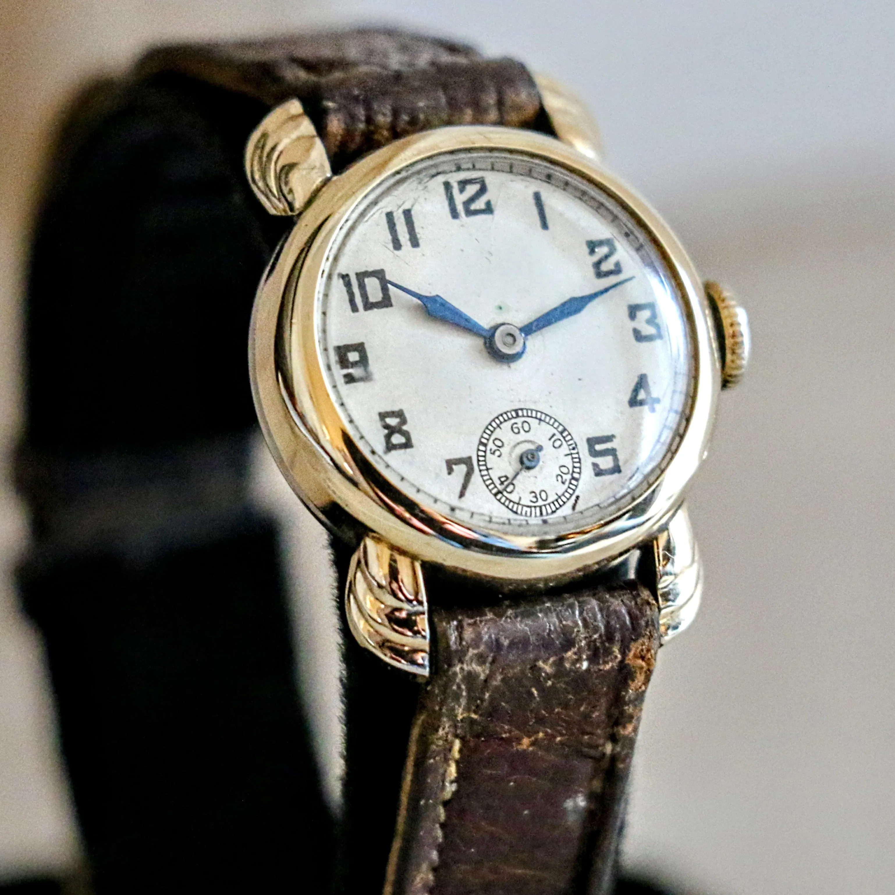 GRUEN Guild "Boys Watch" Cal. 705 17 Jewels 25mm Swiss Made Wristwatch