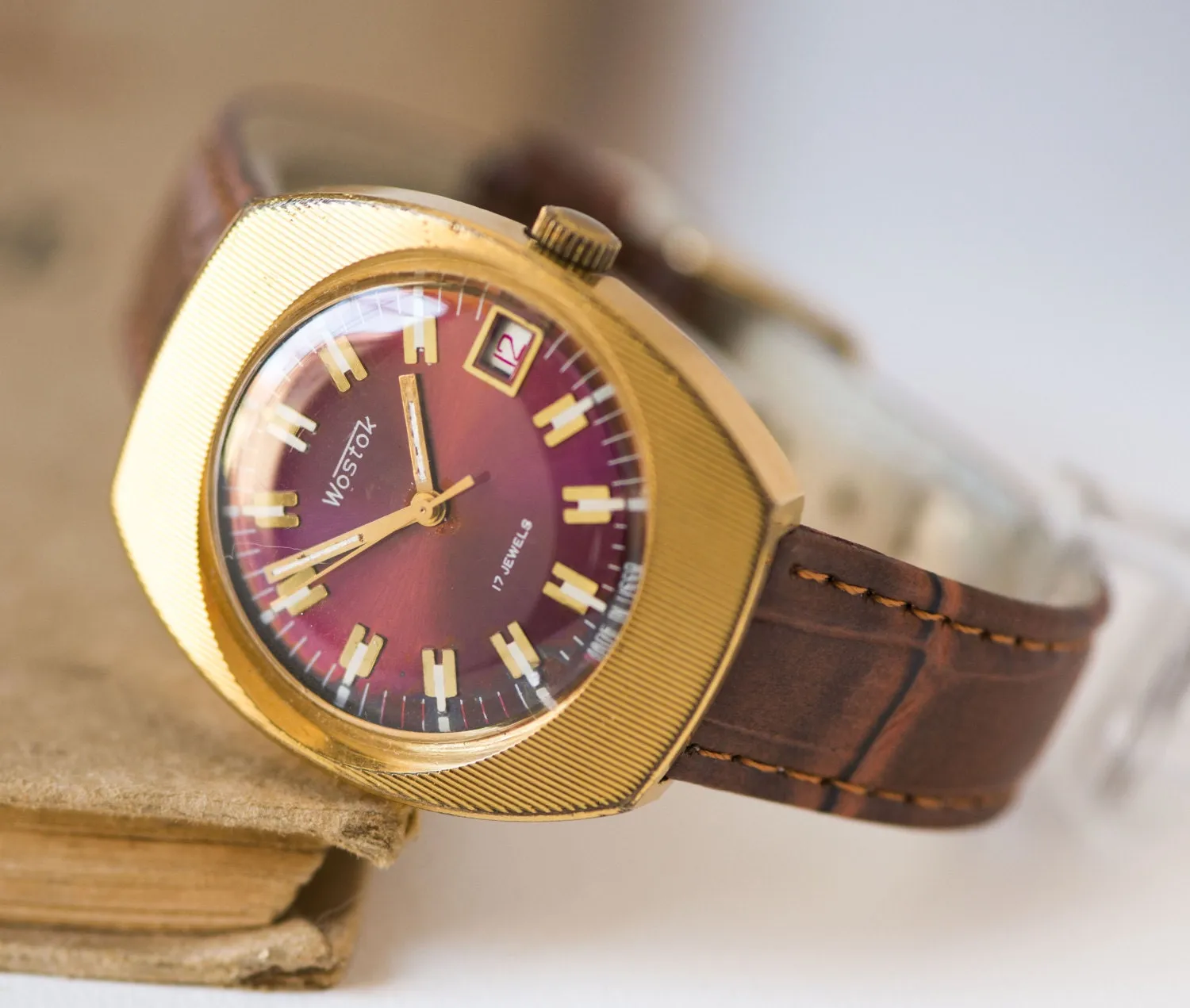 Men's watch Vostok, gold plated chunky wrist watch, watch for men, oxblood dial watch, mechanical watch, men accessory, new leather strap