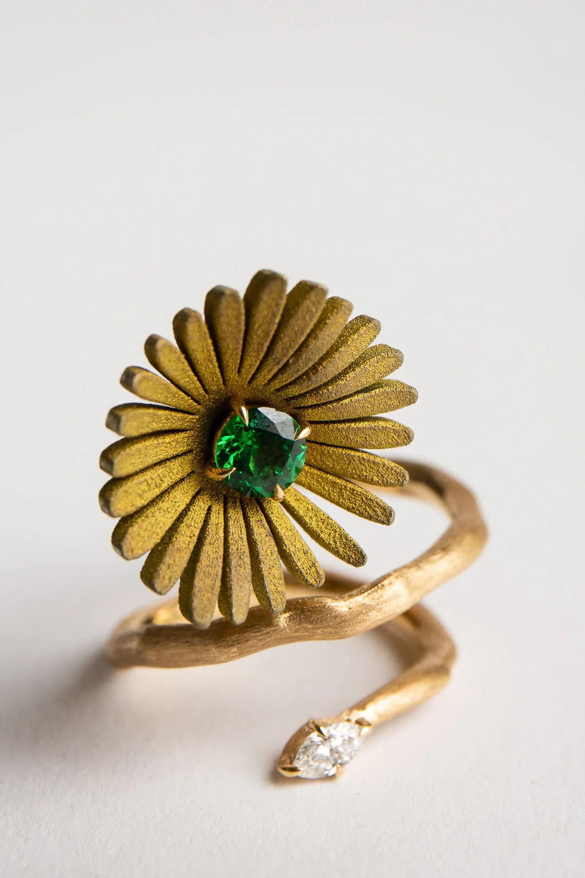 MIKE JOSEPH | DIAMOND/TSAVORITE FLOWER RING