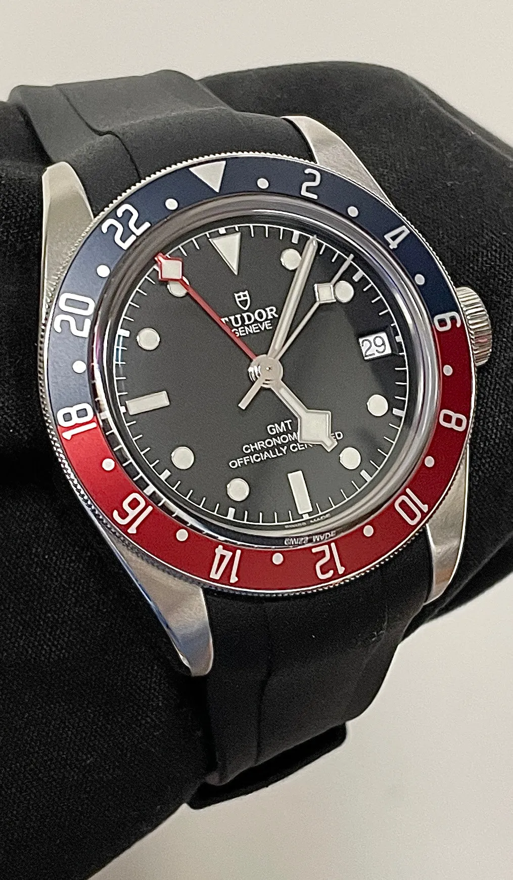 MINT 2021 Tudor Black Bay GMT PEPSI 41mm Stainless Blue Red Date 79830 RB Watch