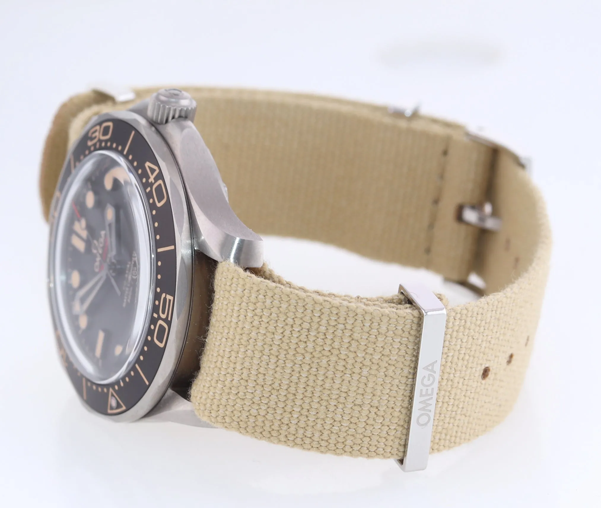 NEW 2021 Omega Seamaster Bond 007 Brown Titanium NATO 210.92.42.20.01.001 Watch