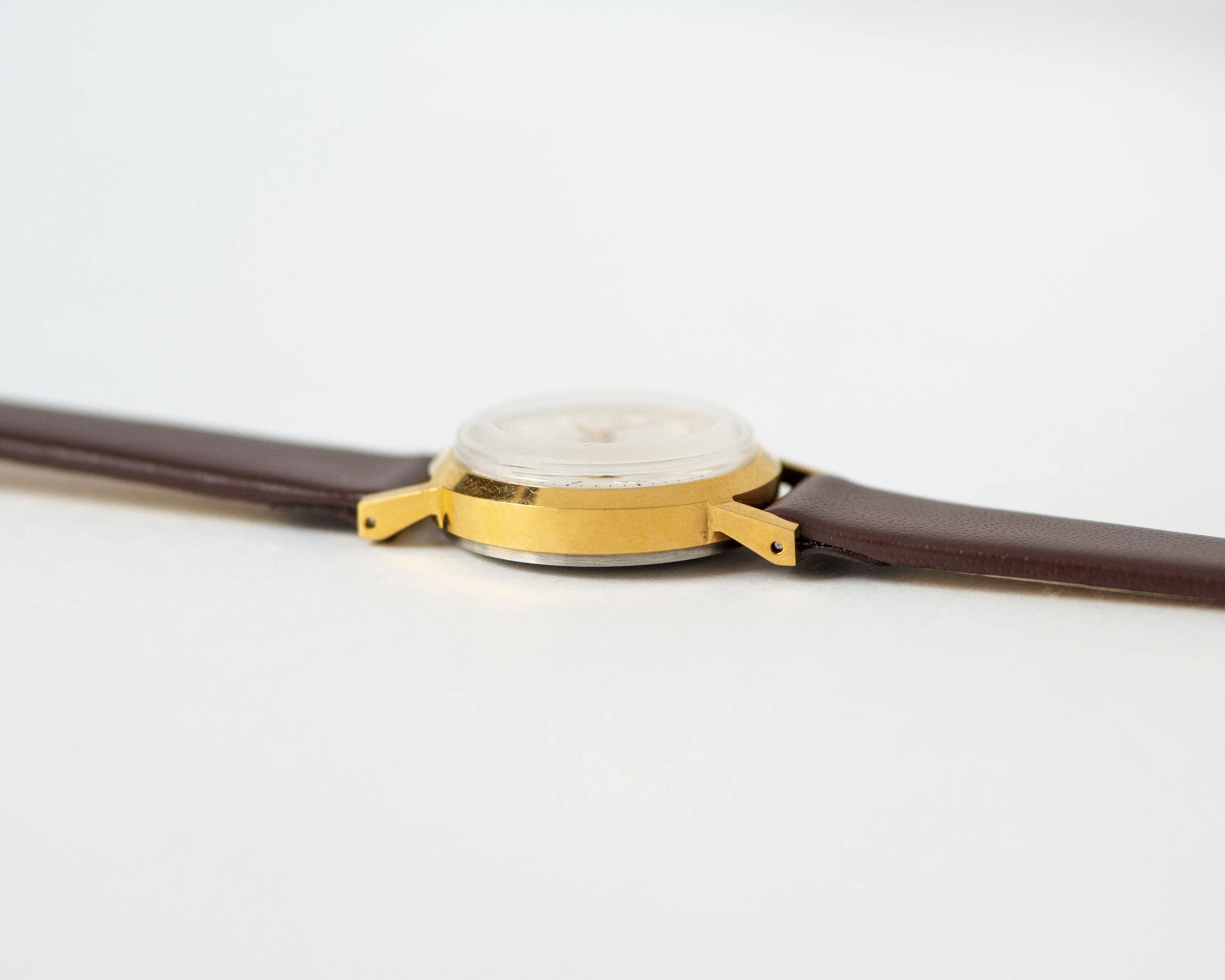 New old stock women wristwatch gold plated Dawn, classic girl wristwatch, lady watch retro jewelry vintage gift, new premium leather strap