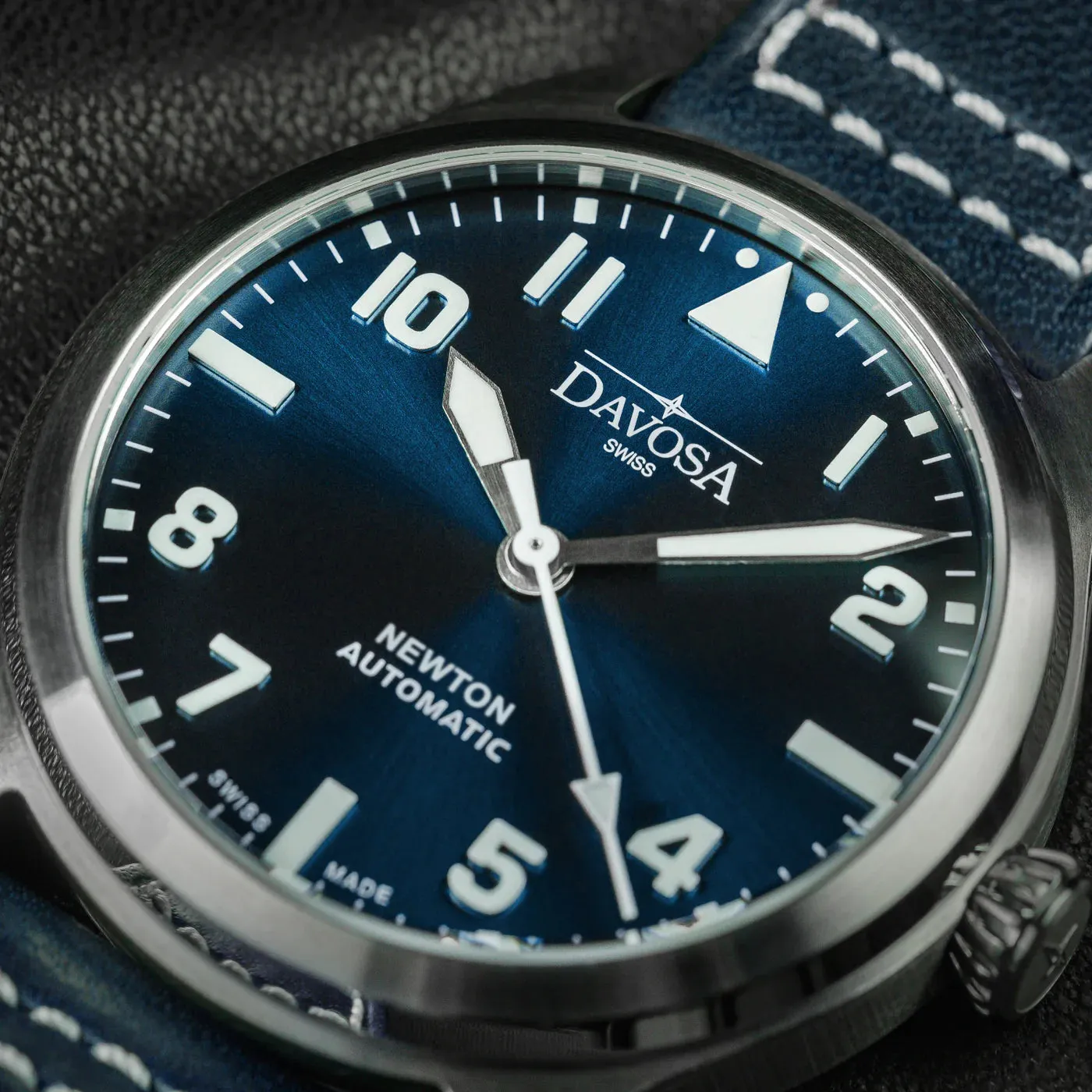 Newton Automatic 40mm Blue Blue Pilot Watch 16153045