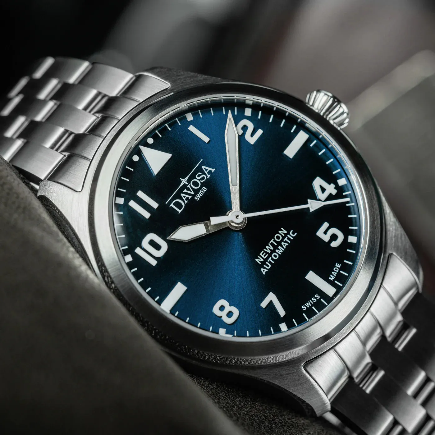 Newton Automatic 40mm Blue Pilot Watch 16153040