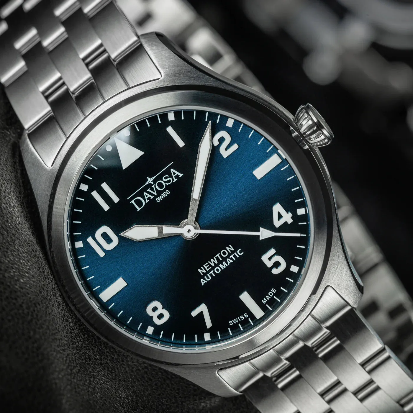 Newton Automatic 40mm Blue Pilot Watch 16153040