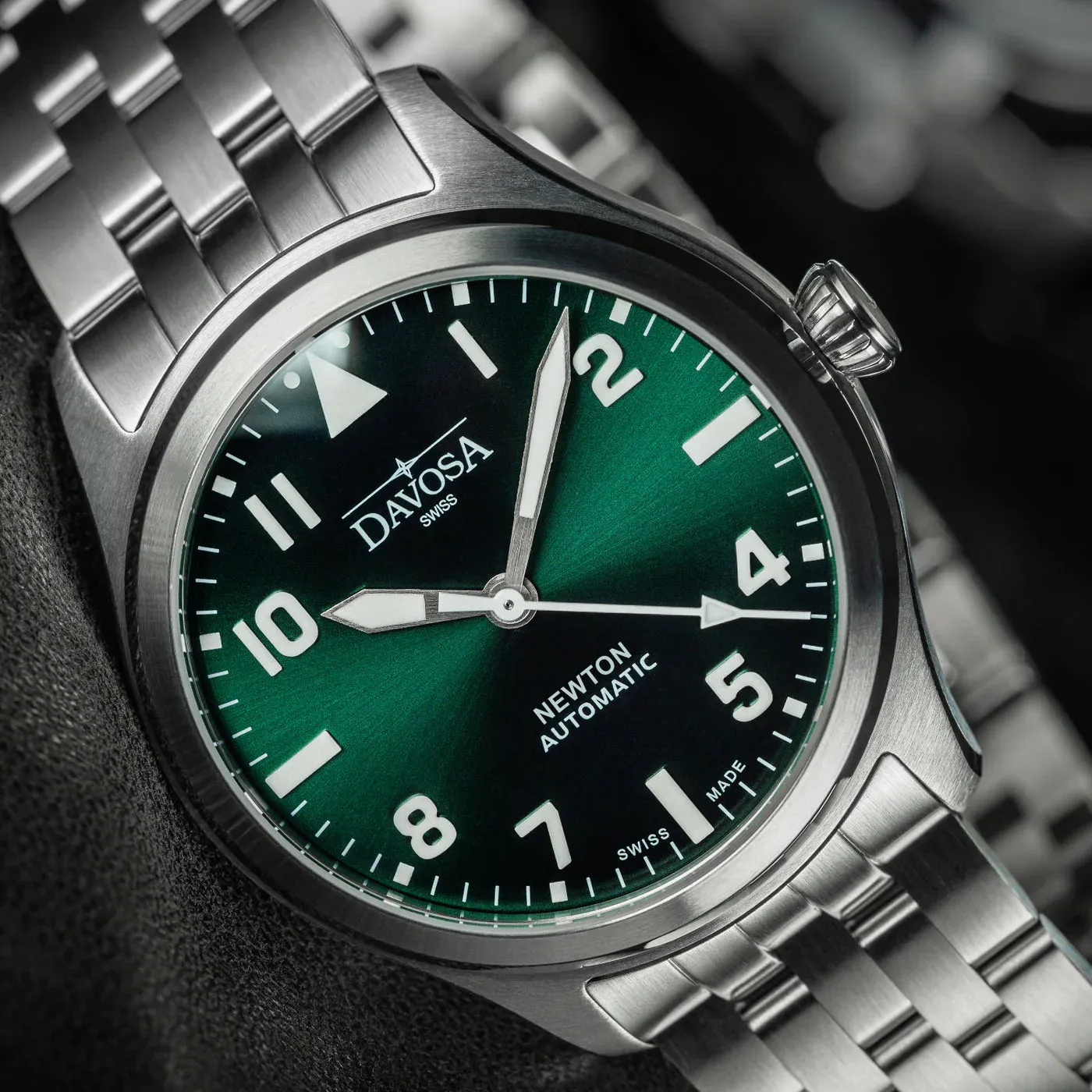 Newton Automatic 40mm Green Pilot Watch 16153070