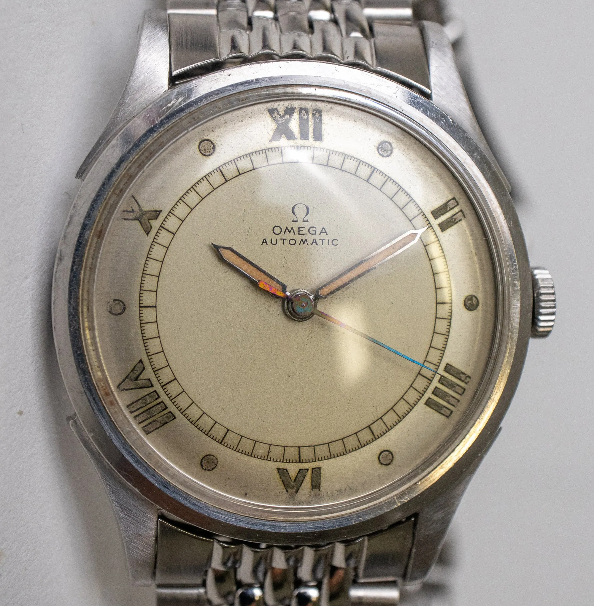 Omega 2438 - 1