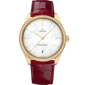 Omega De Ville Trésor 40 mm, yellow gold on leather strap