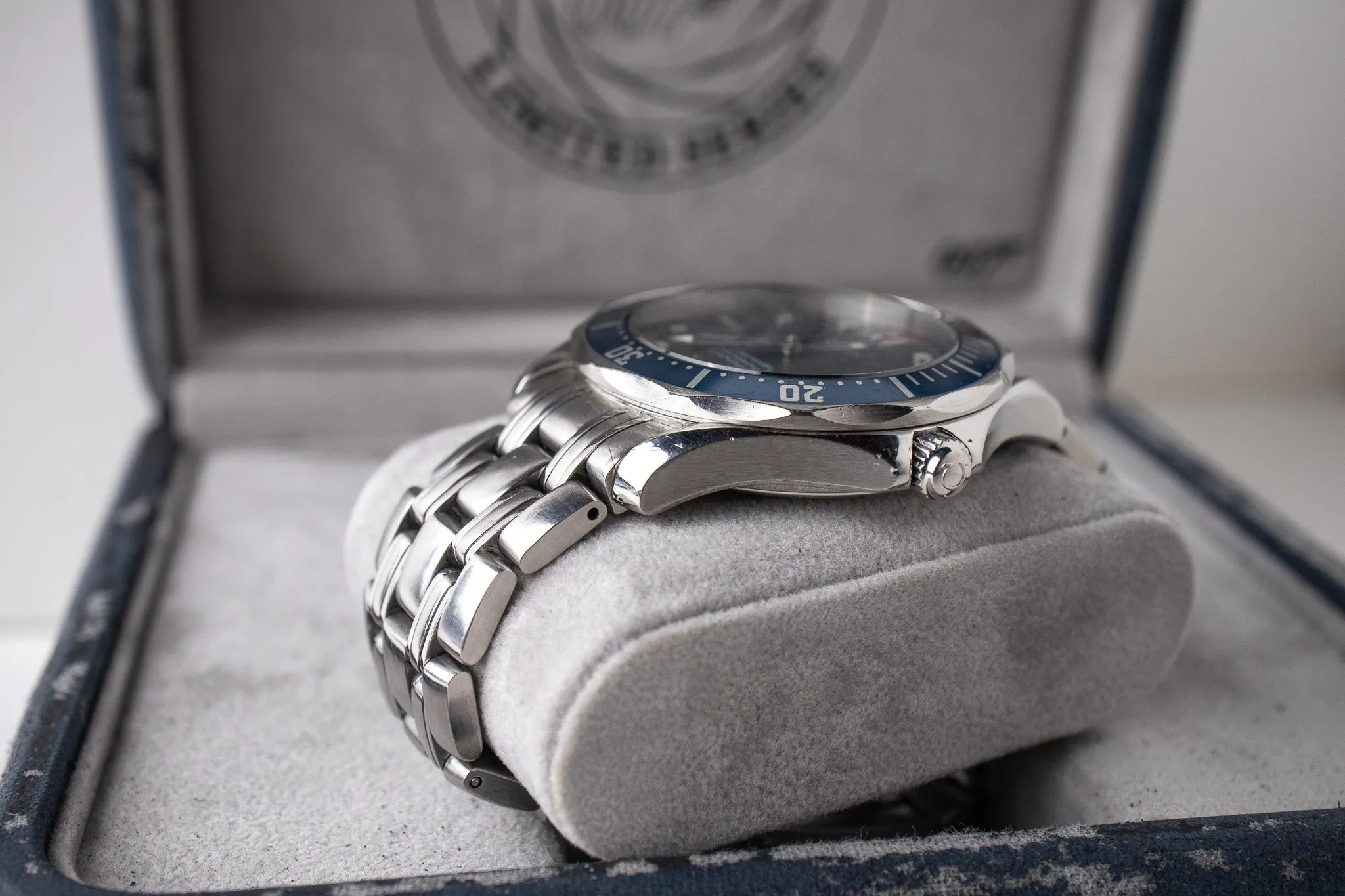Omega Seamaster 300m 007 James Bond 2537.80