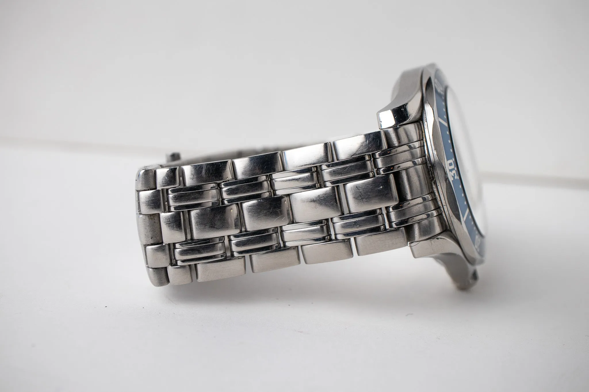 Omega Seamaster 300m 007 James Bond 2537.80