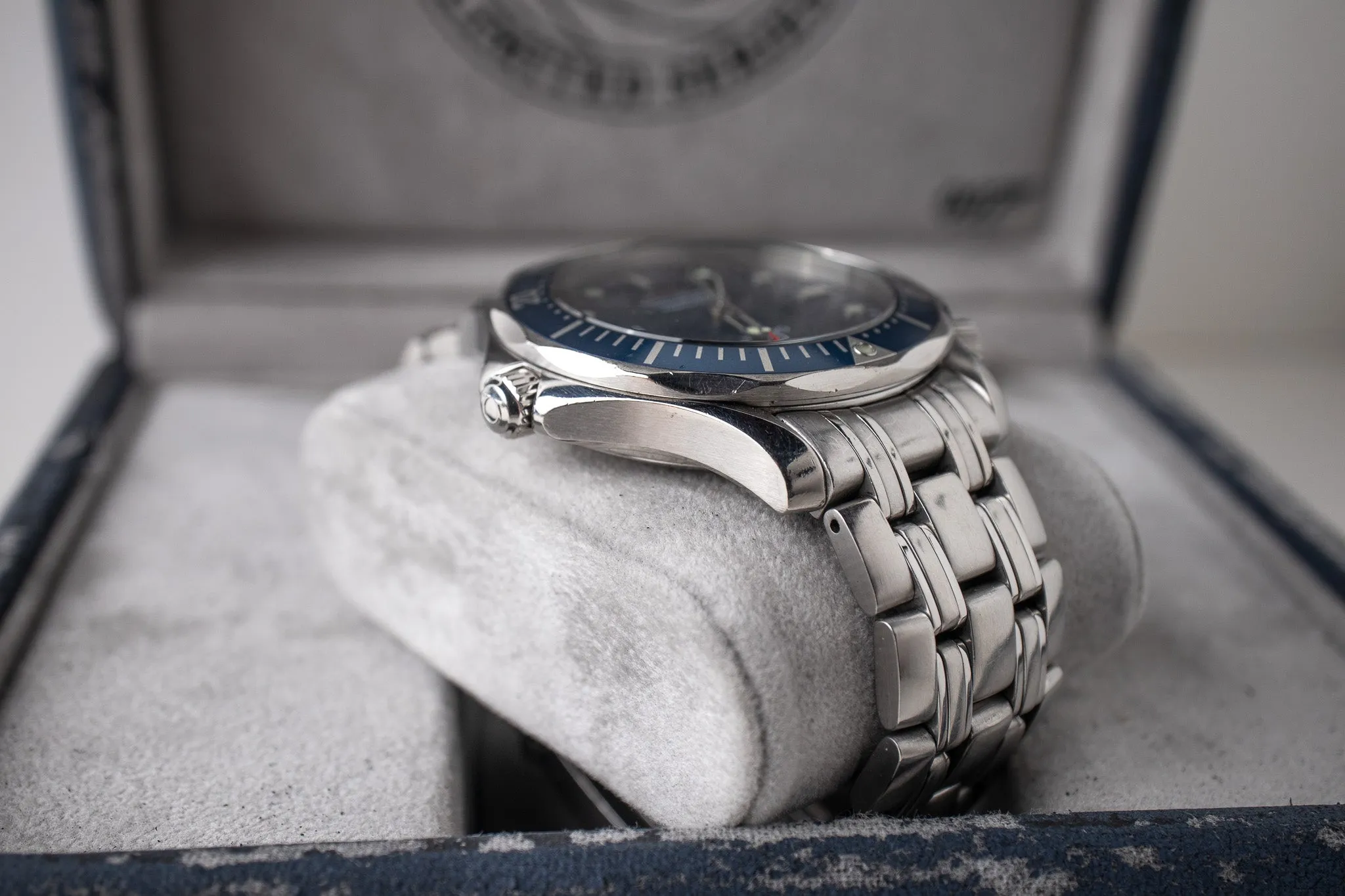 Omega Seamaster 300m 007 James Bond 2537.80