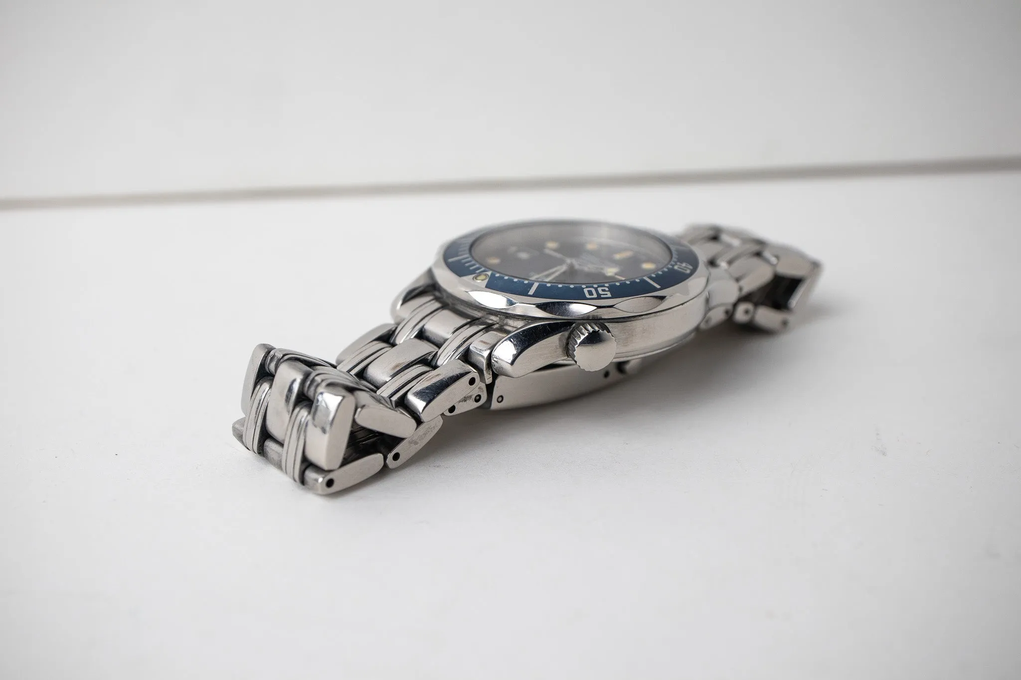 Omega Seamaster Midsize 2561.80