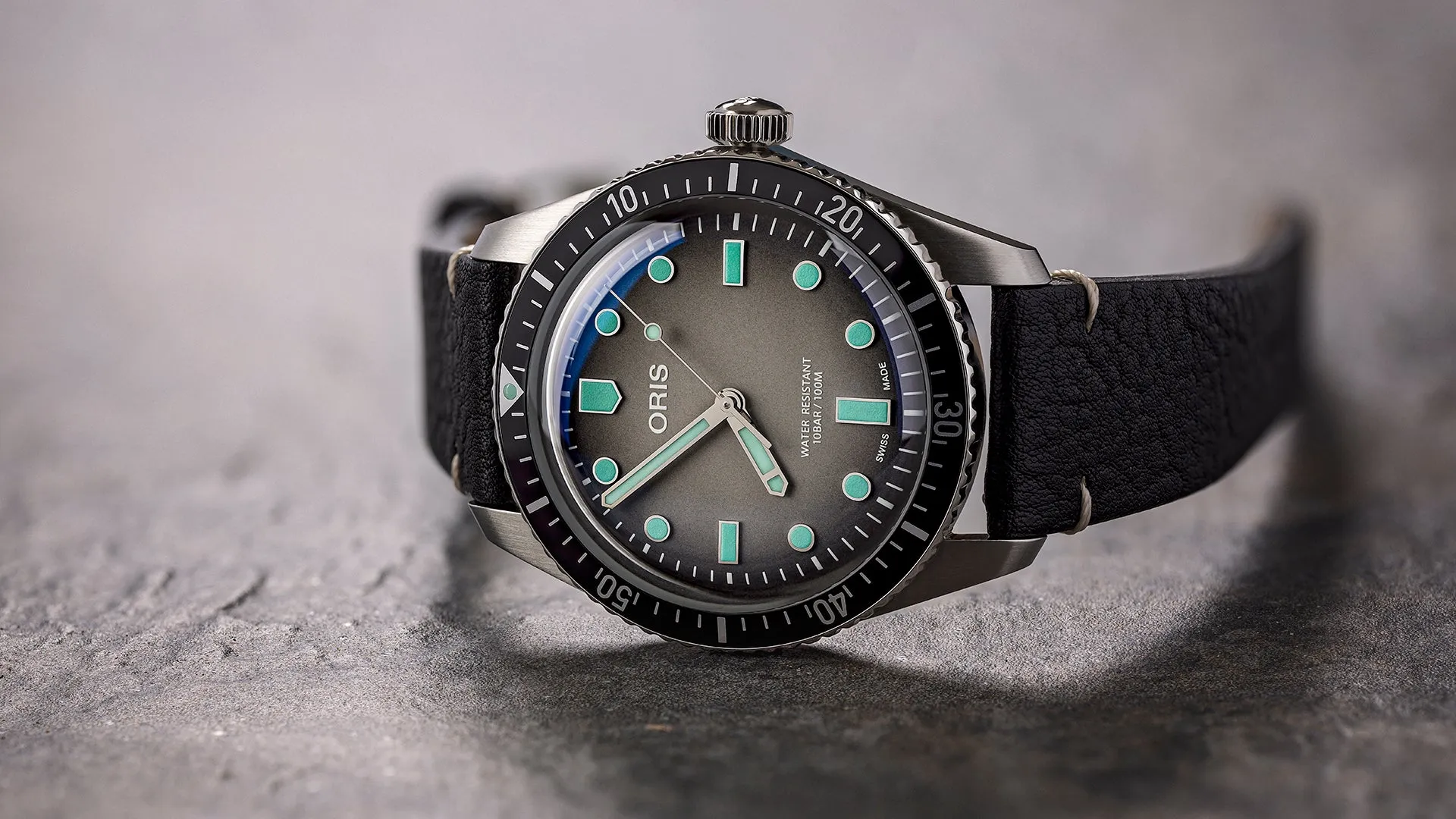 Oris Divers Sixty-Five Glow