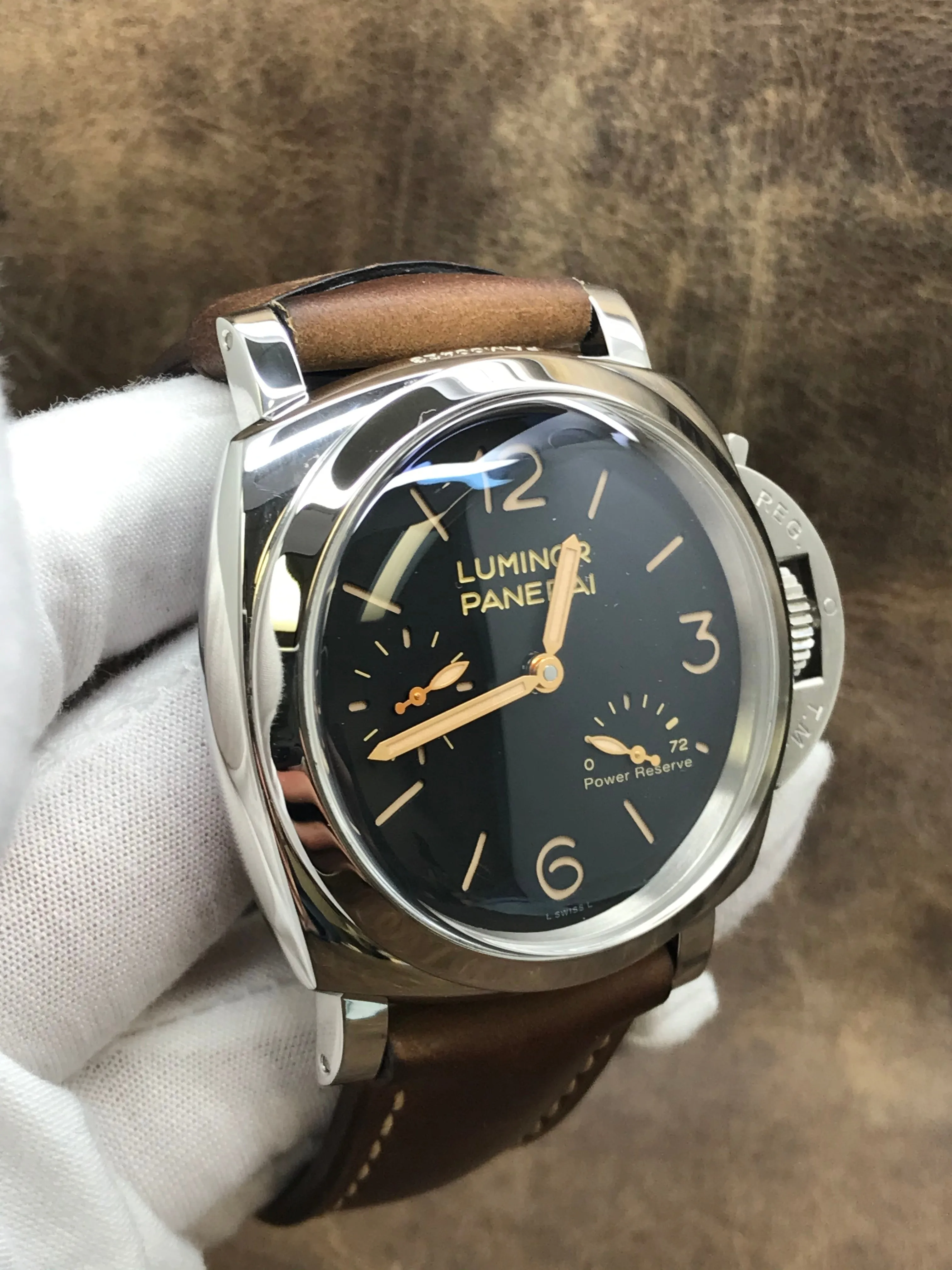 Panerai Luminor Marina 3 Days PAM00423 Black Dial Manual wind Men's Watch