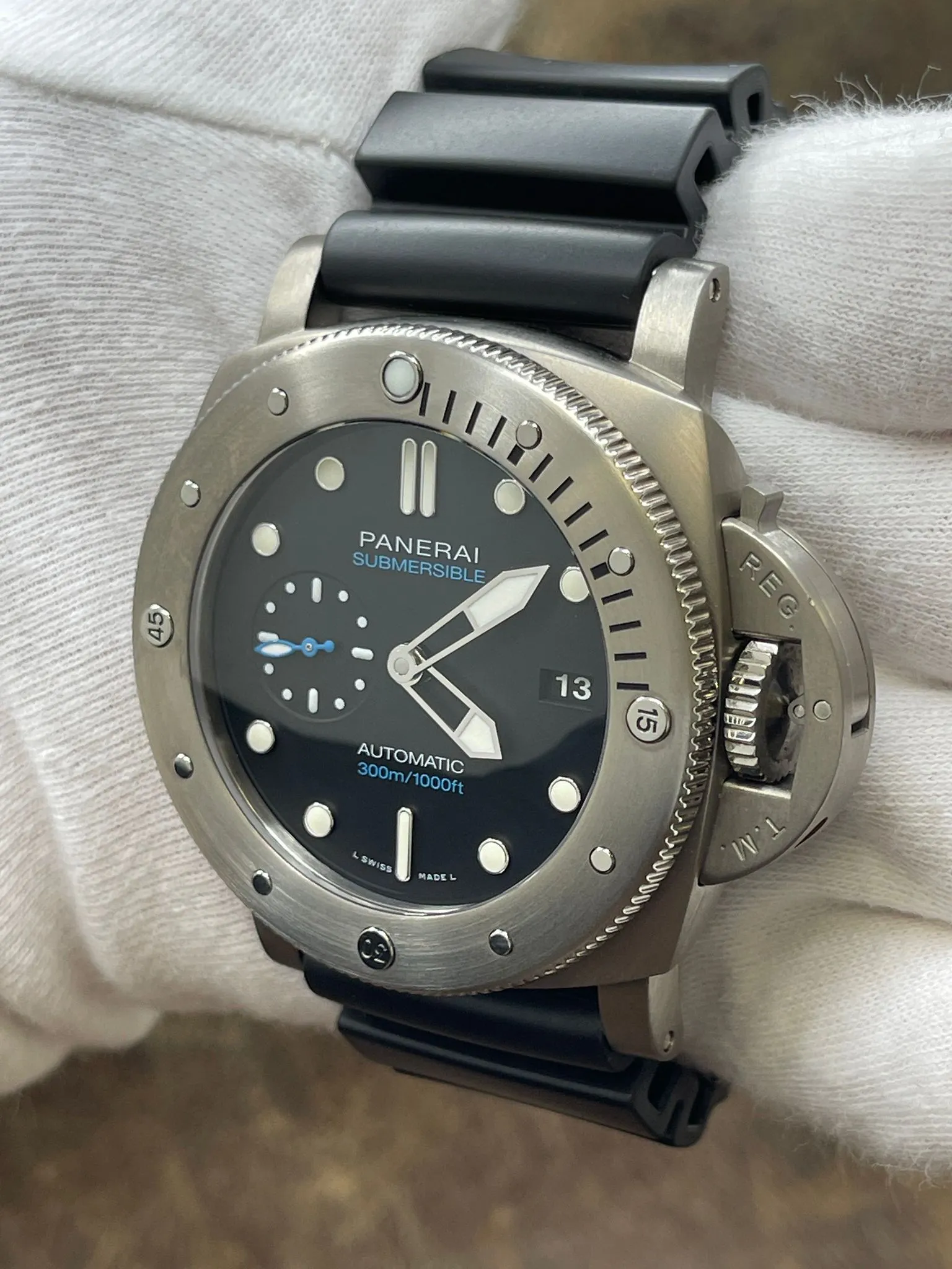 Panerai Luminor Submersible 1950 3 Days PAM01305 Black Dial Automatic Men's Watch
