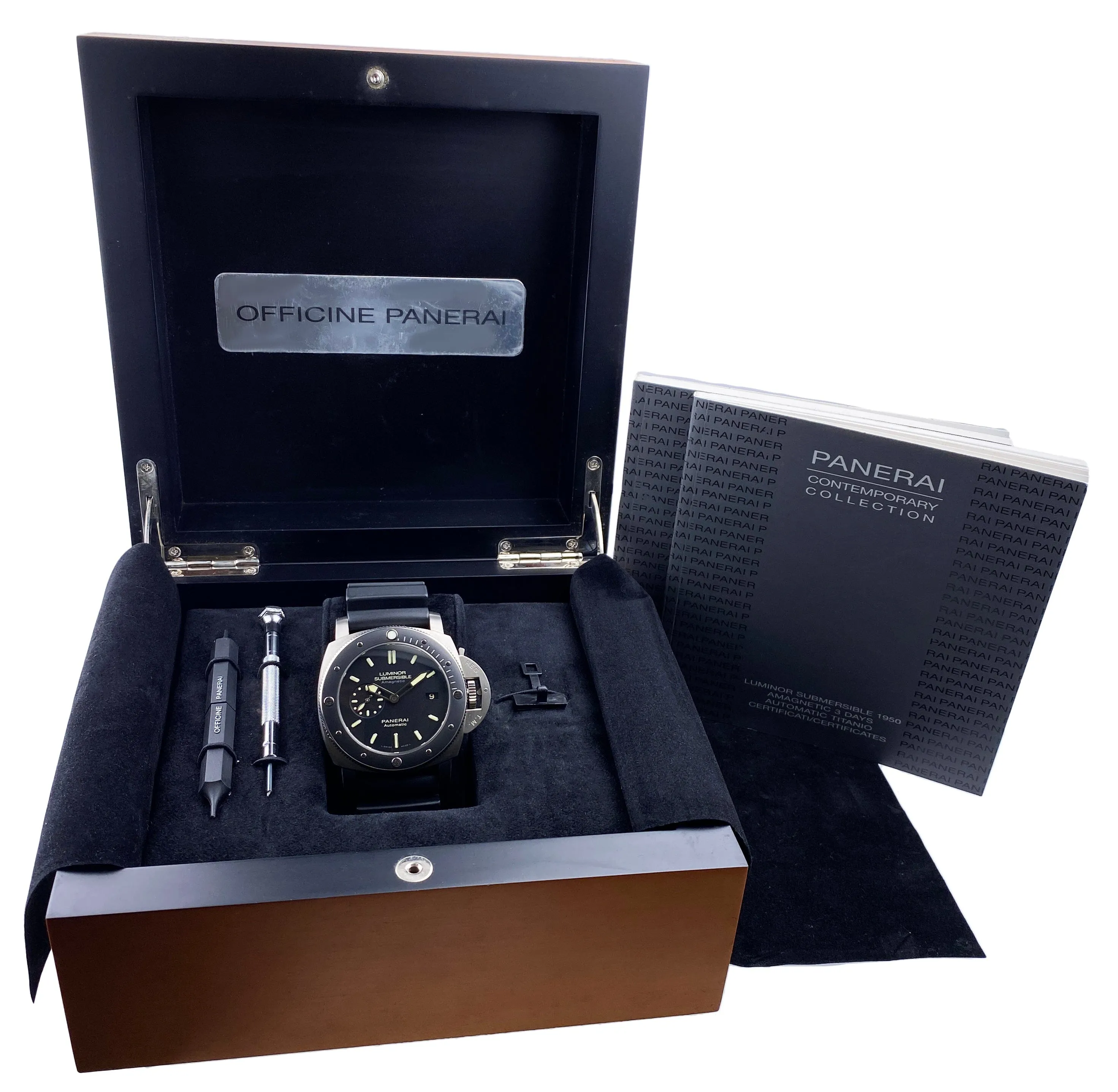 Panerai Luminor Submersible PAM00389 Amagnetic Mens Watch Box Papers