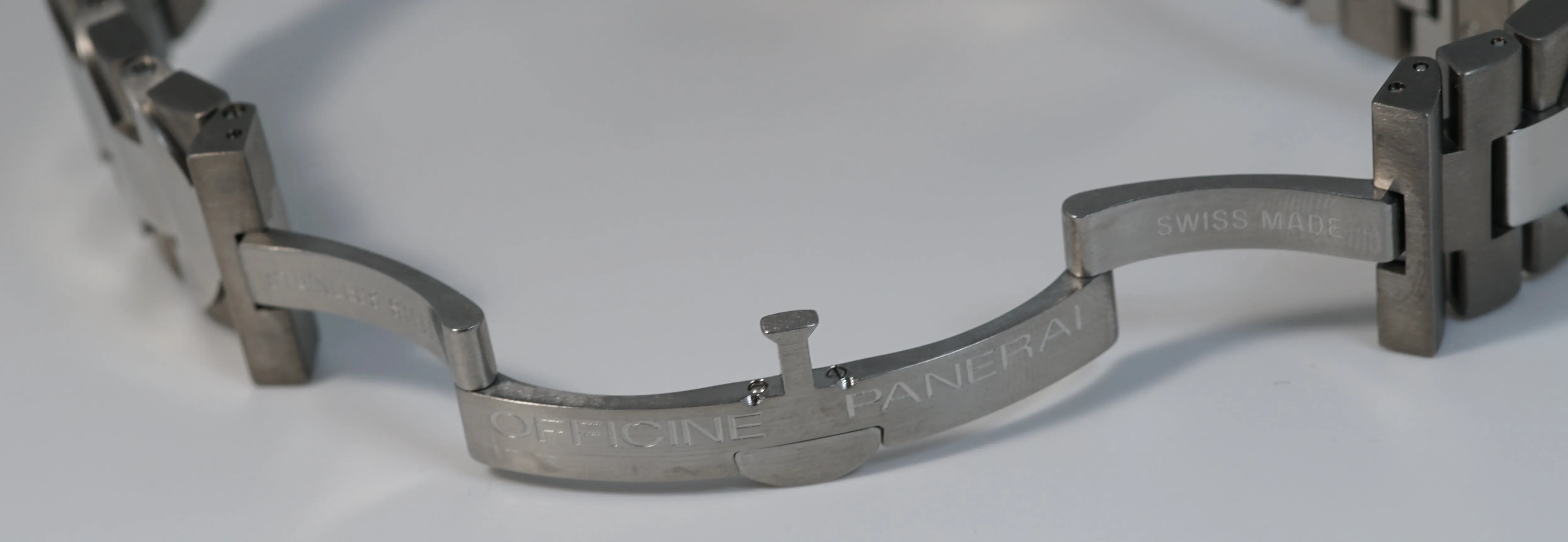 Panerai PAM 106 Luminor Submersible Titanium Anthracite Auto 44mm Watch PAM00106