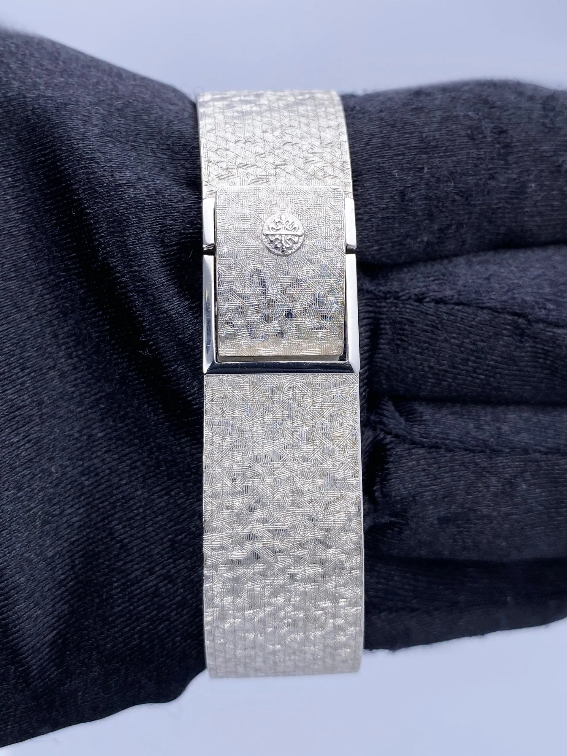 Patek Philippe 3506/2 Diamond 18K White Gold Ladies Watch