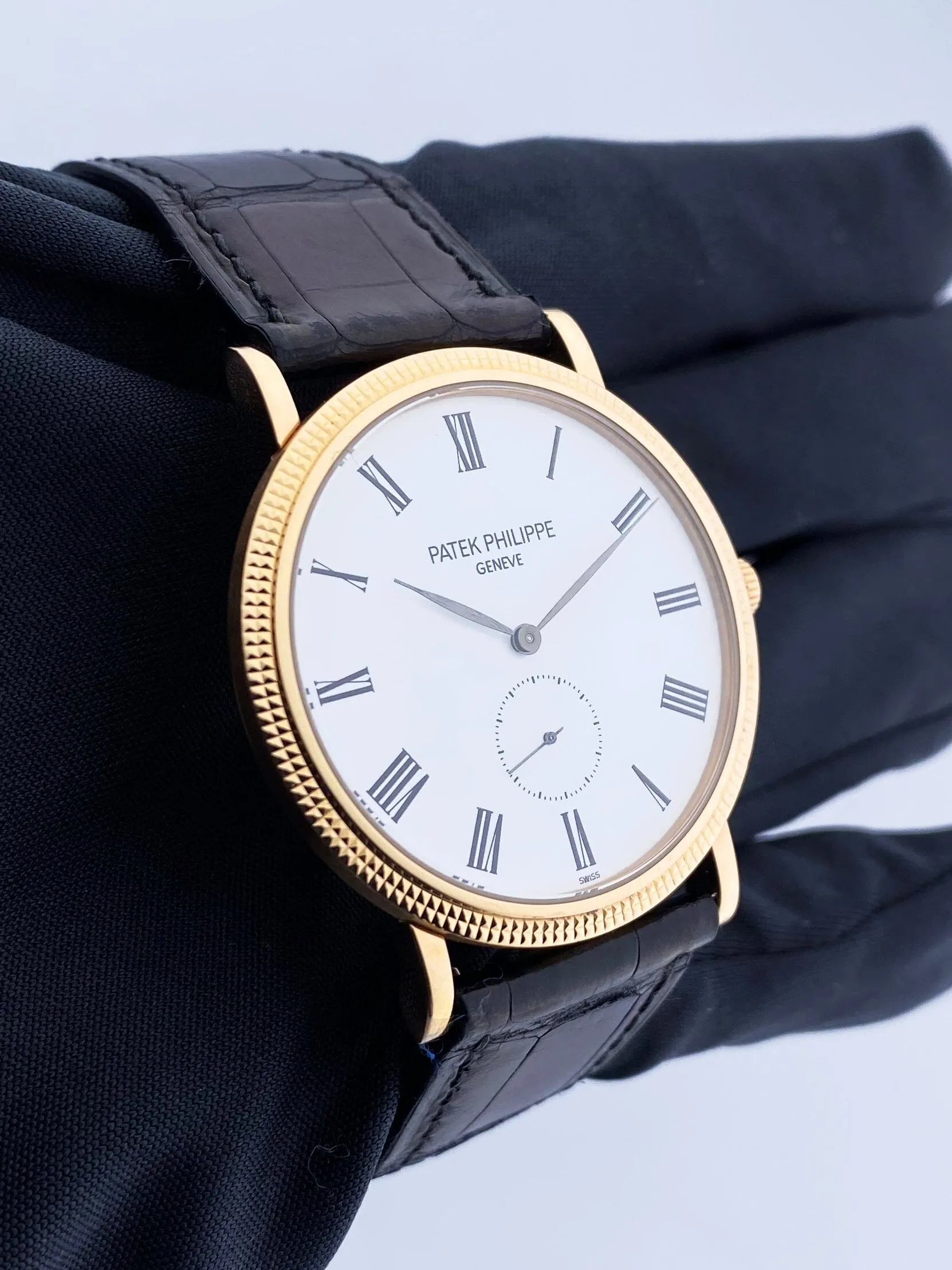 Patek Philippe Calatrava 5119R Mens Watch