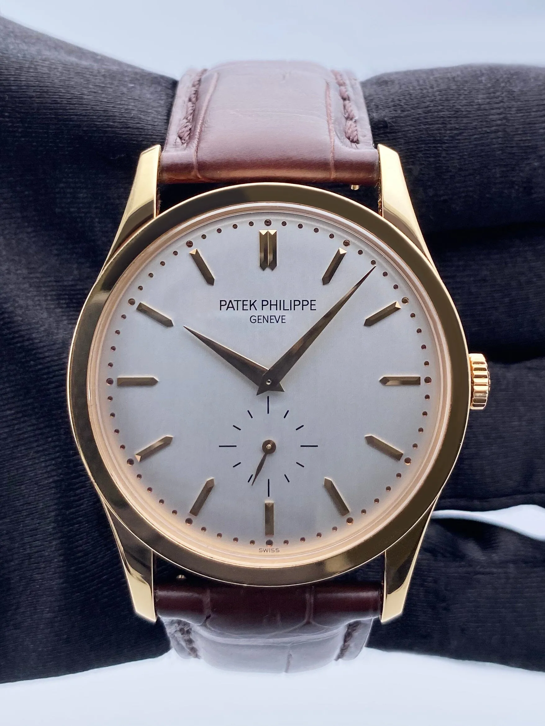 Patek Philippe Calatrava 5196R 18K Rose Gold Mens Watch Box Papers