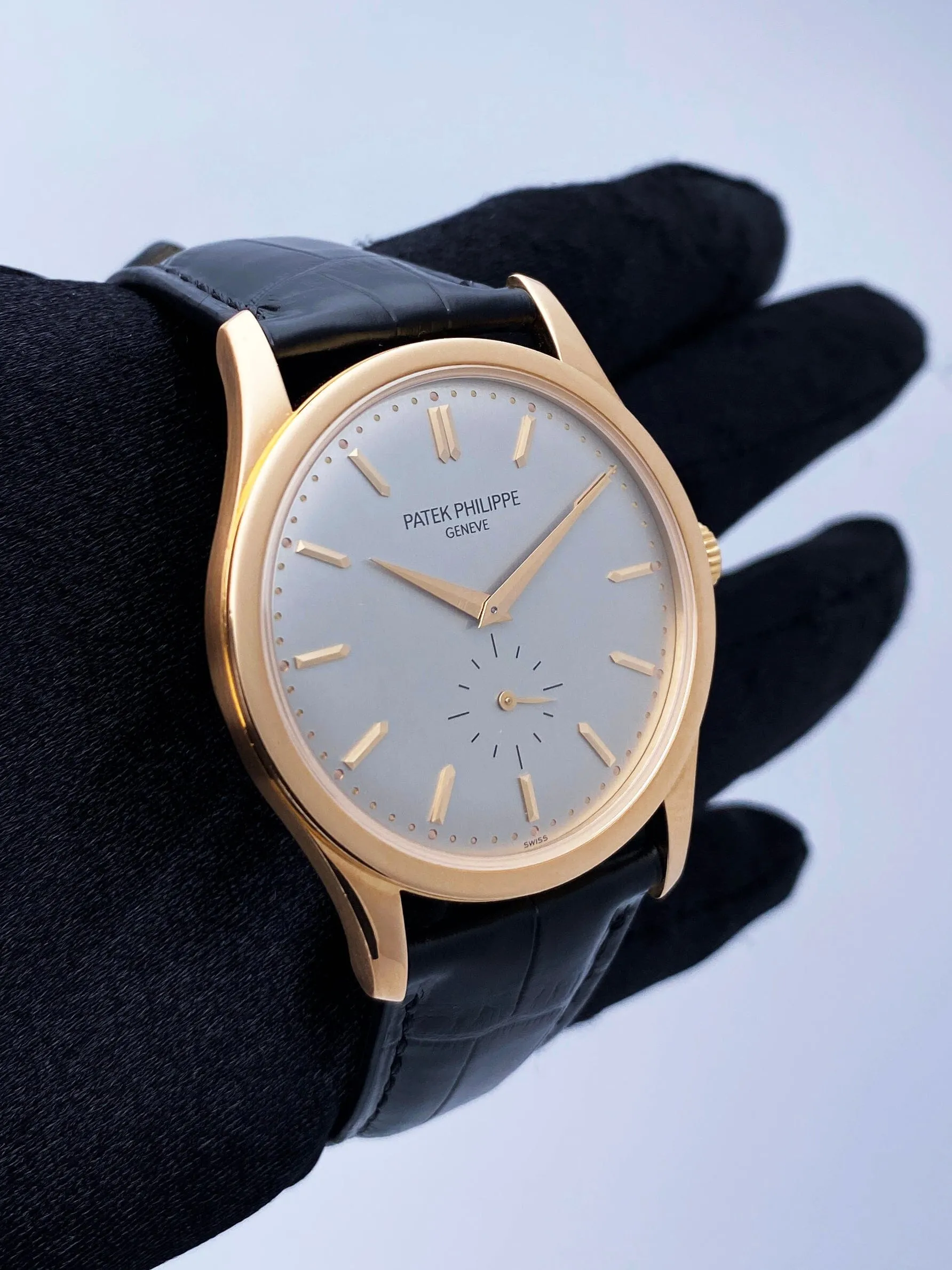 Patek Philippe Calatrava 5196R 18K Rose Gold Mens Watch