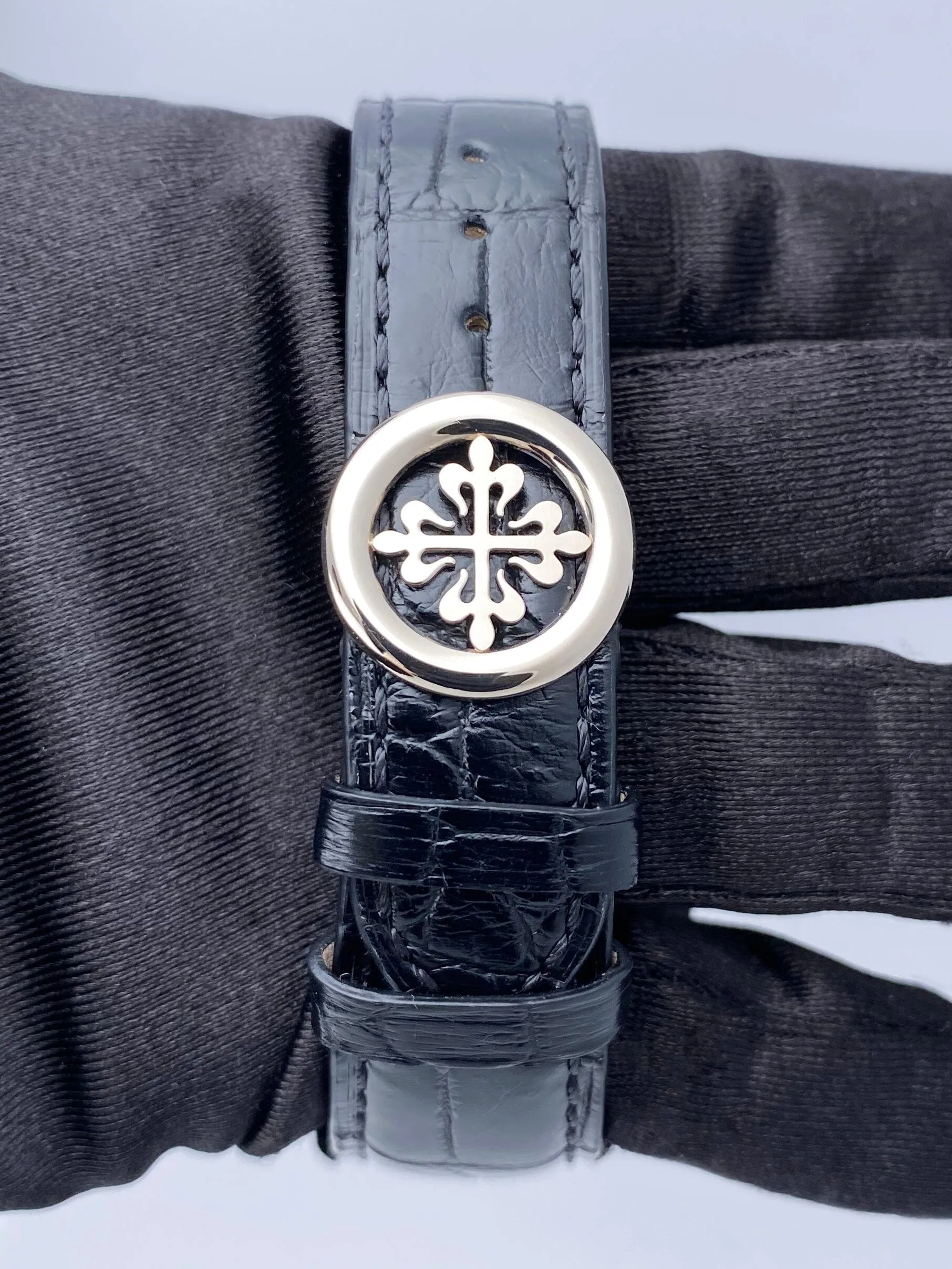 Patek Philippe Complications World Time 5230G Mens Watch Box Papers