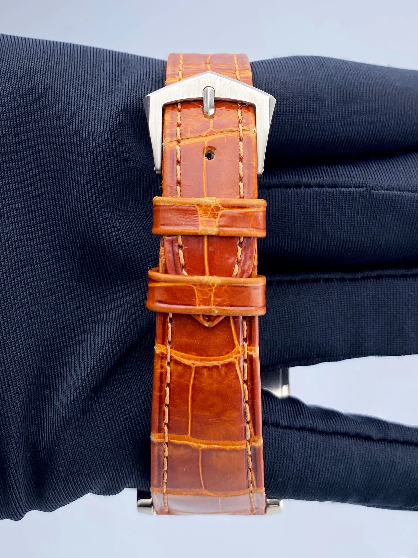 Patek Philippe Gondolo 5024G Salmon Dial Mens Watch
