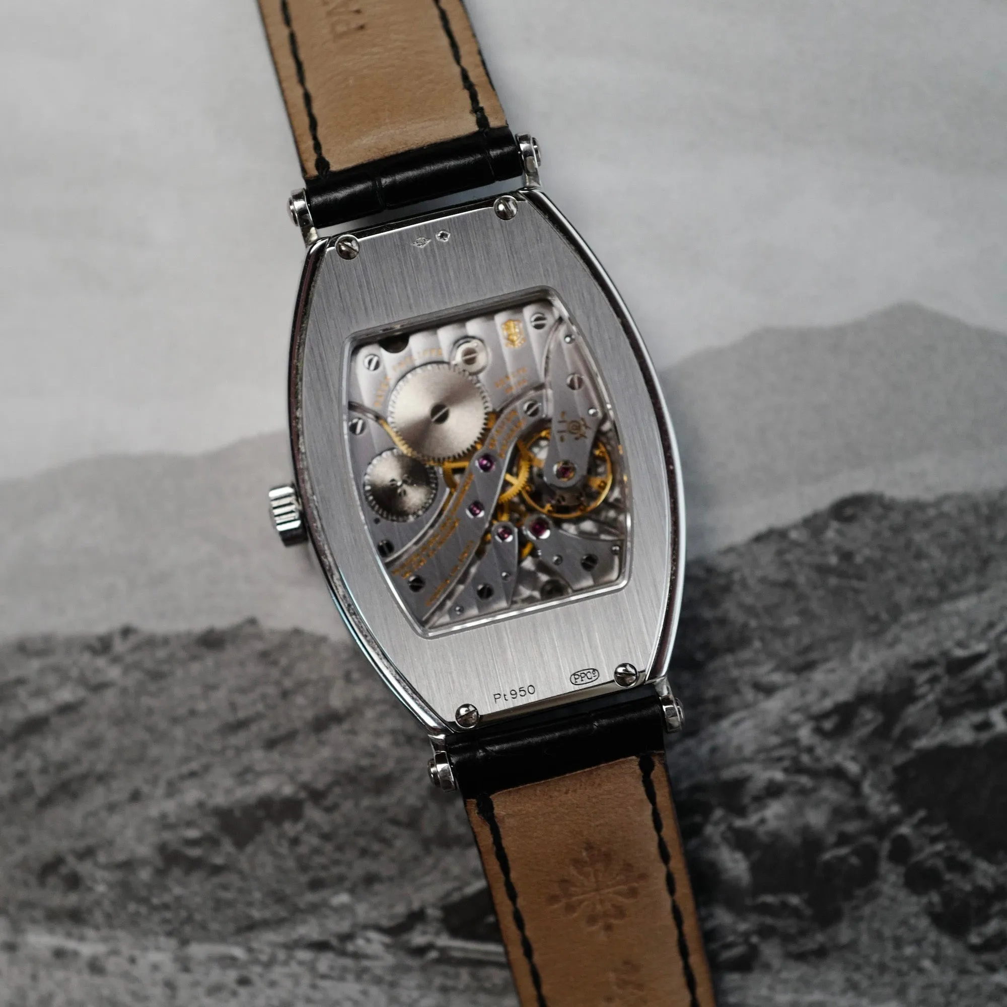 Patek Philippe Platinum Gondolo Ref. 5098