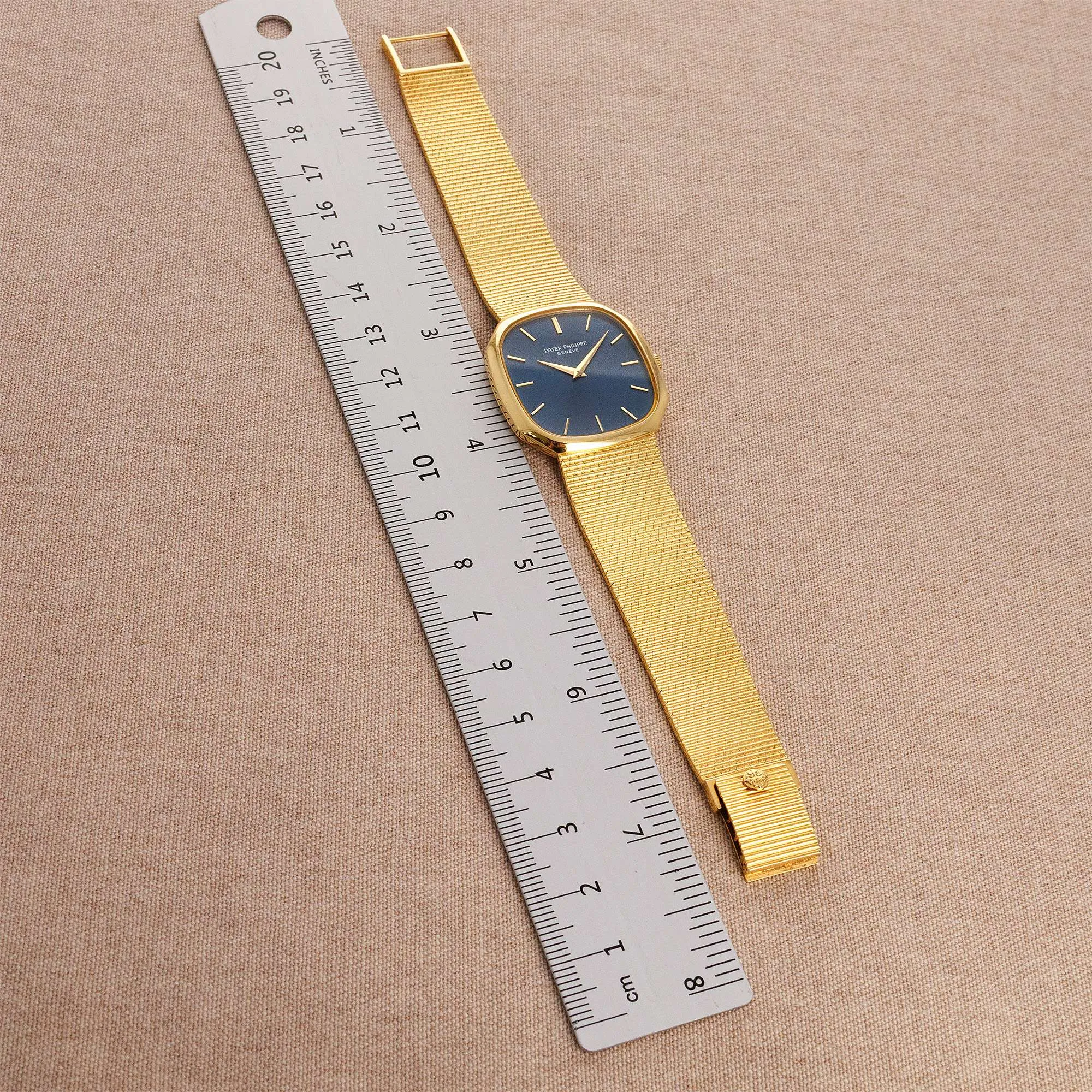 Patek Philippe Yellow Gold Golden Ellipse Ref. 3855