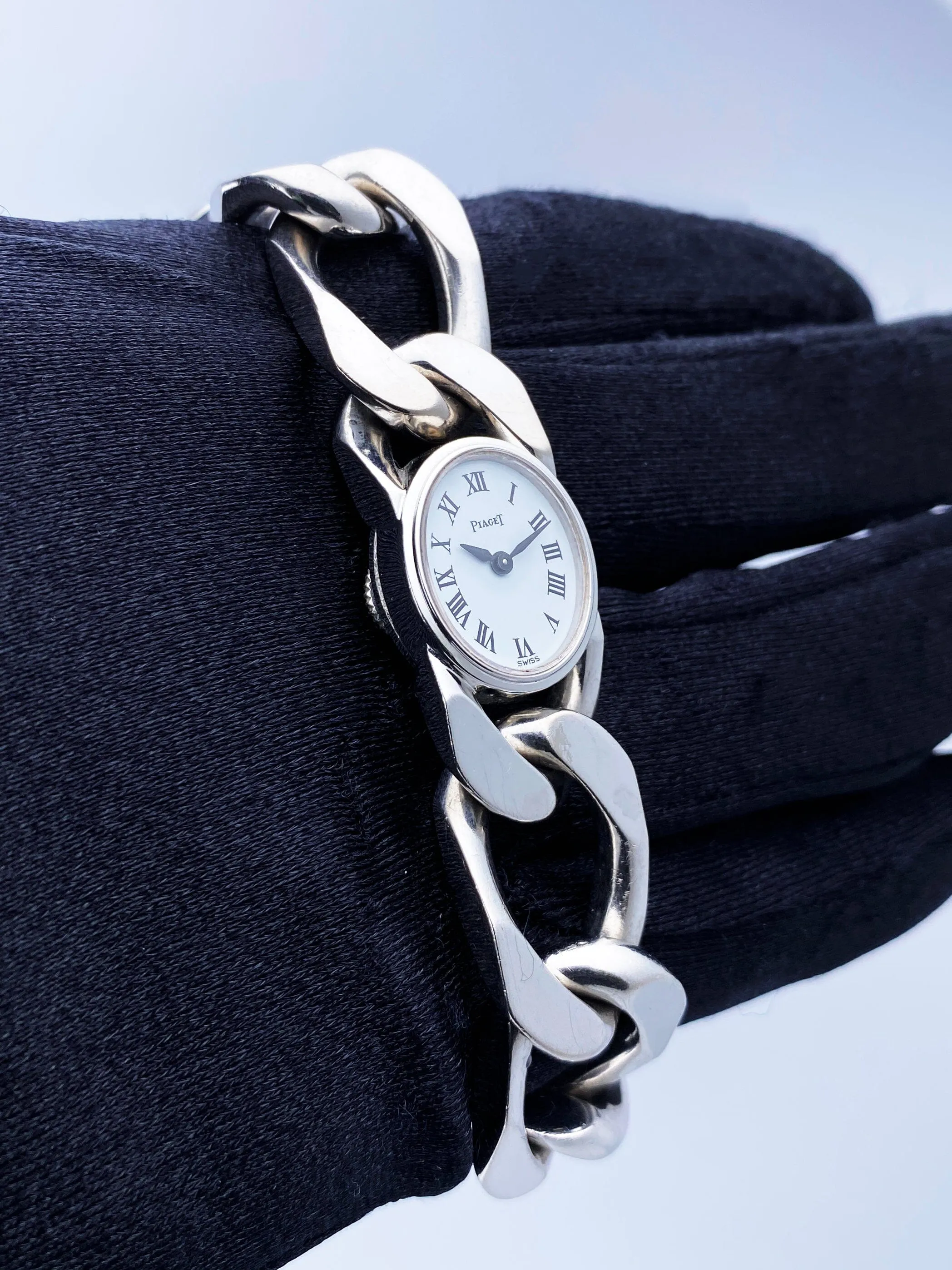 Piaget 3771 N65 18k White Gold Ladies Watch