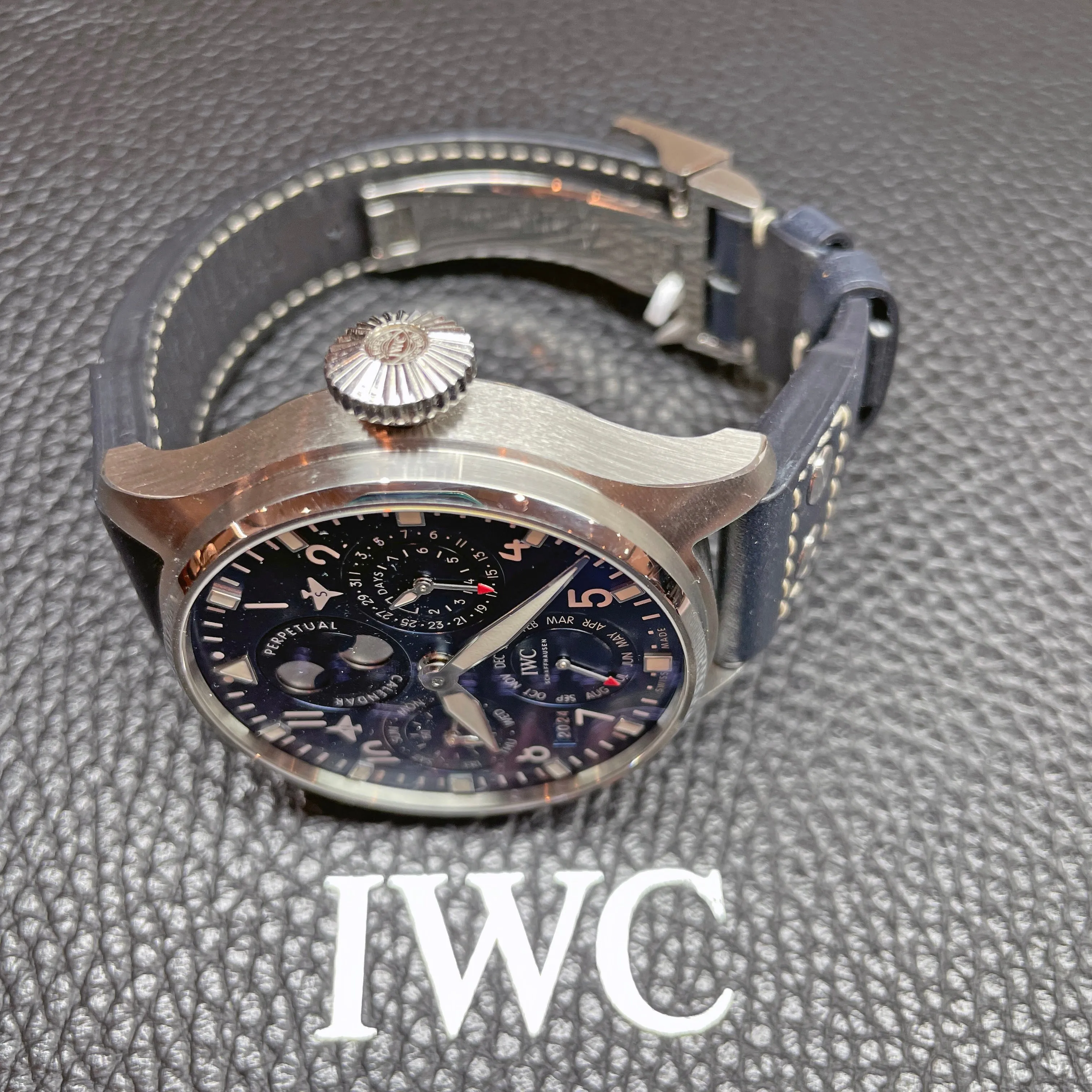 Pre-Owned IWC IW503605 Blue Big Pilot’s Watch Perpetual Calendar