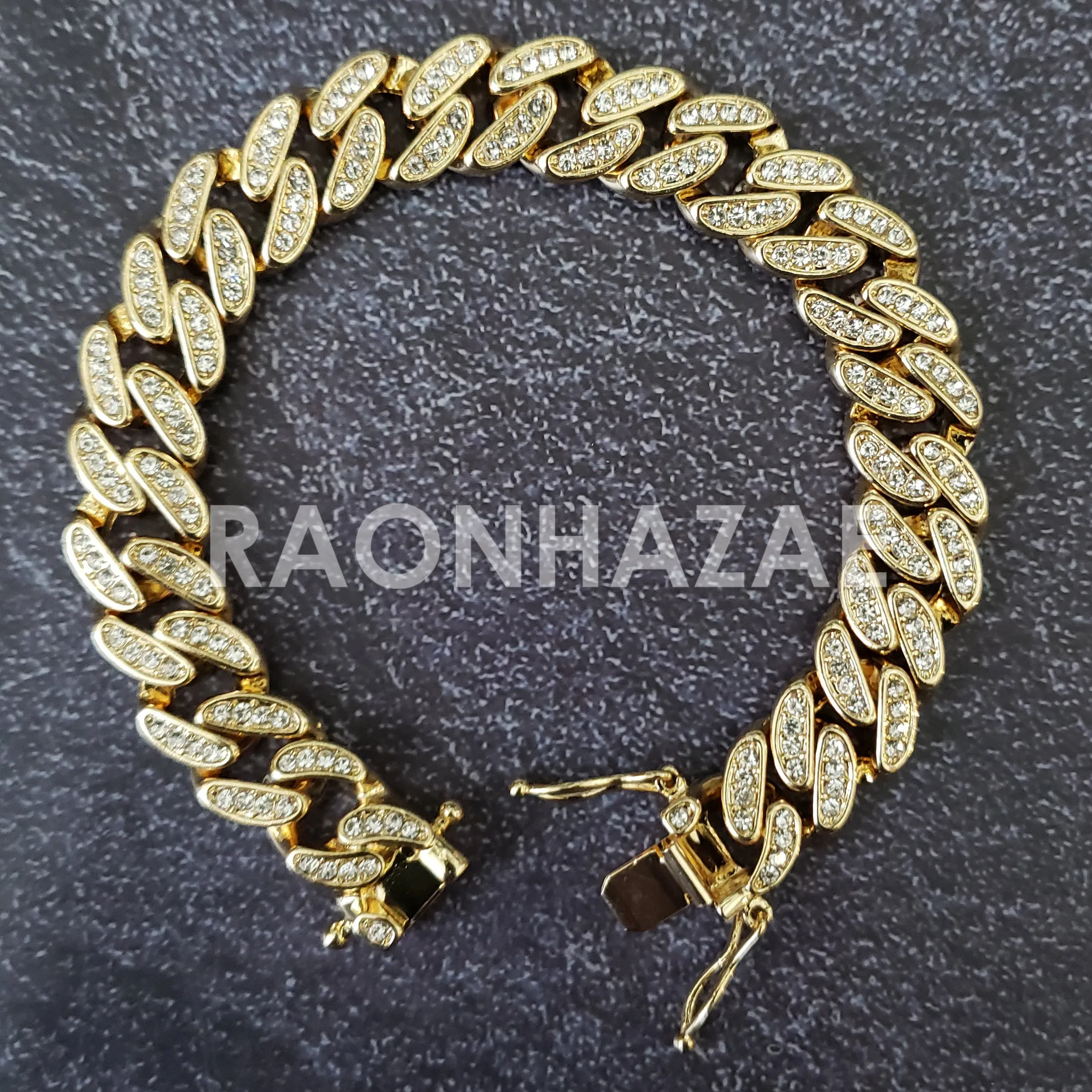 Raonhazae Hip Hop Iced Lab Diamond Drizzy Drake Red Face 14K Gold Plated Watch with 12mm Cuban Link Bracelet Set