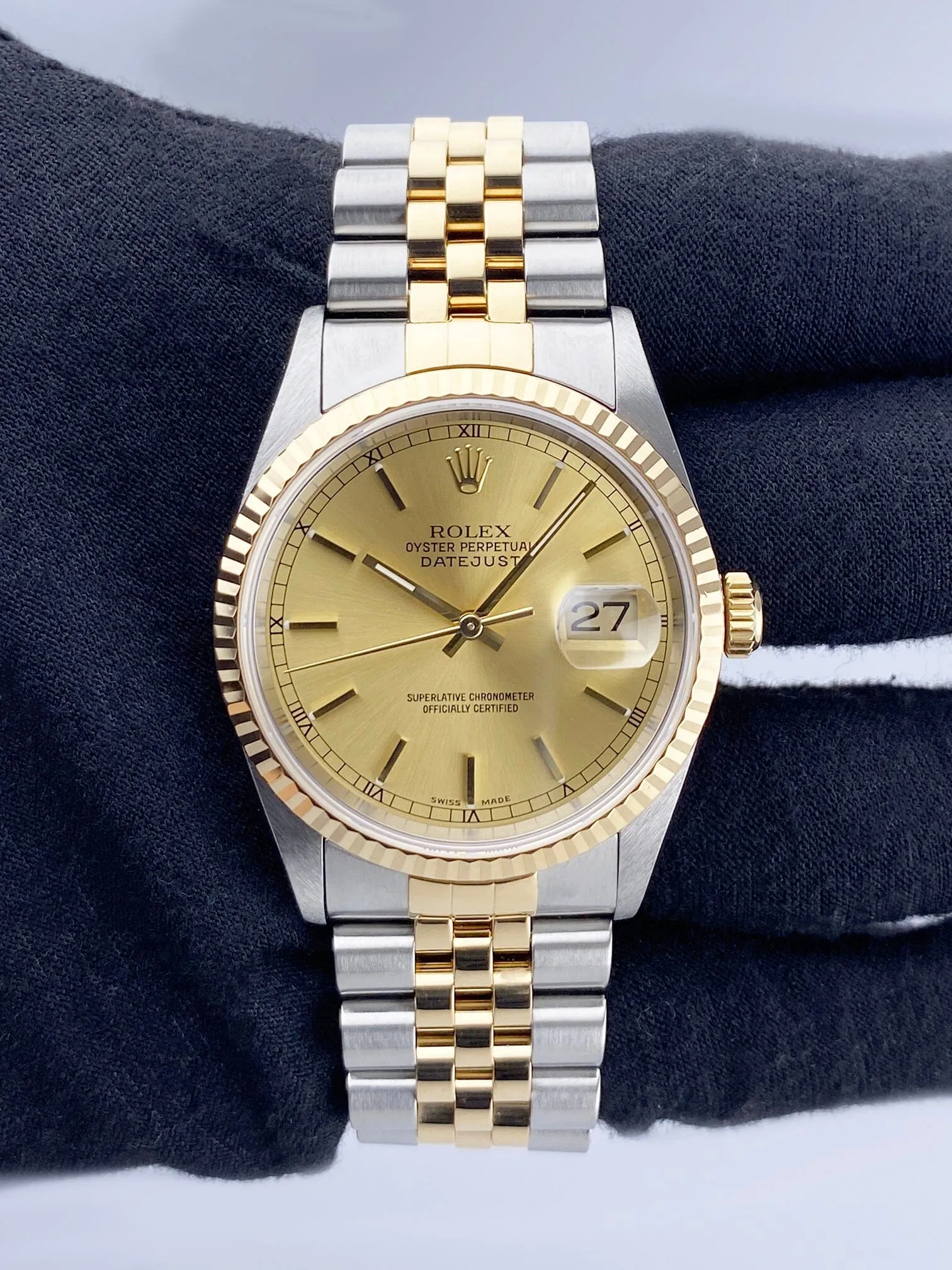 Rolex Datejust 16233 Champagne Dial Mens Watch