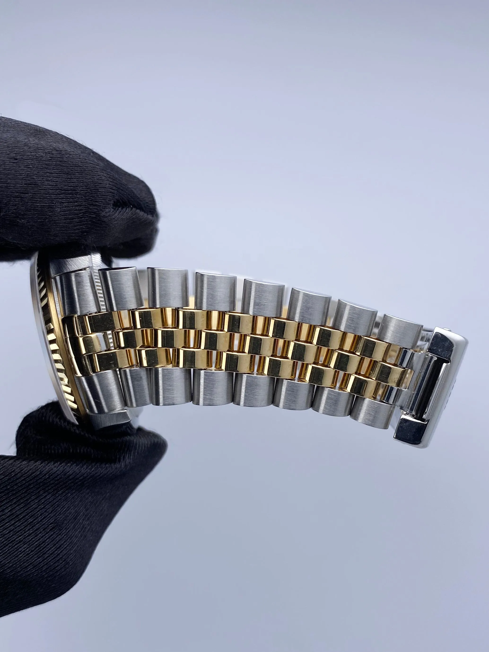 Rolex Datejust 16233 Diamond Dial Mens Watch Box Papers