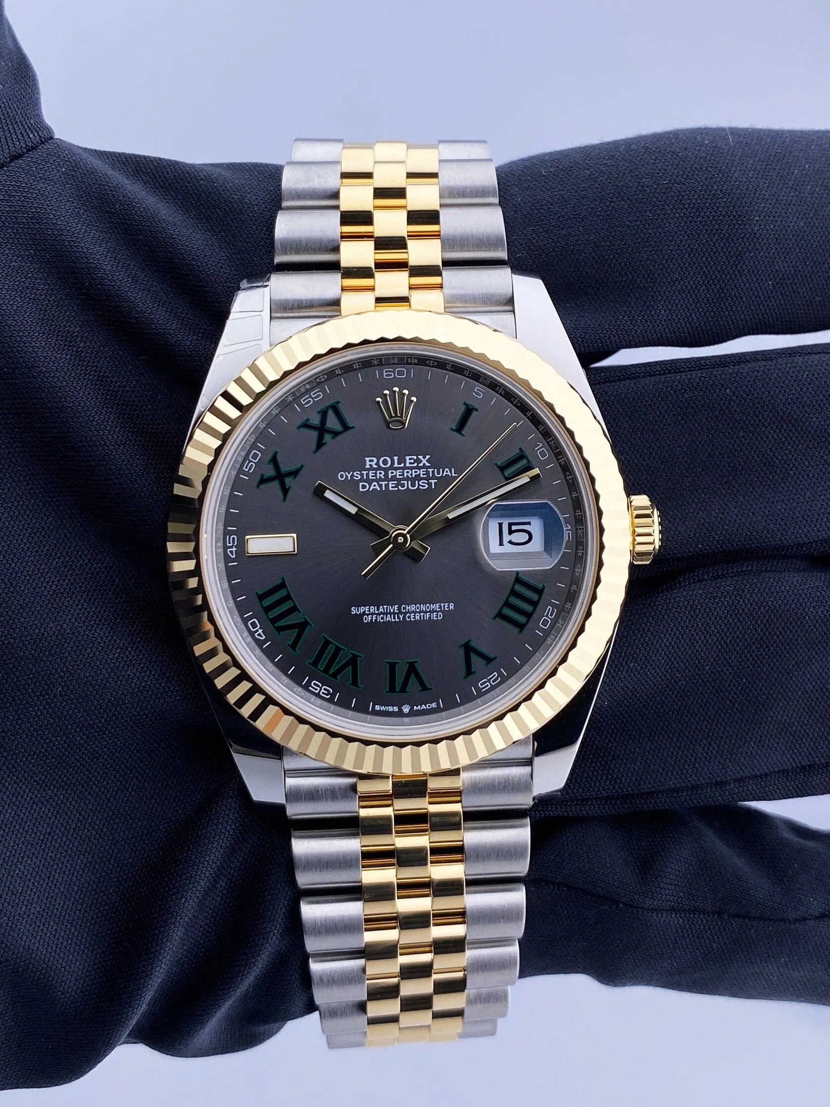 Rolex Datejust 41 126333 Wimbledon Mens Watch Box & Papers