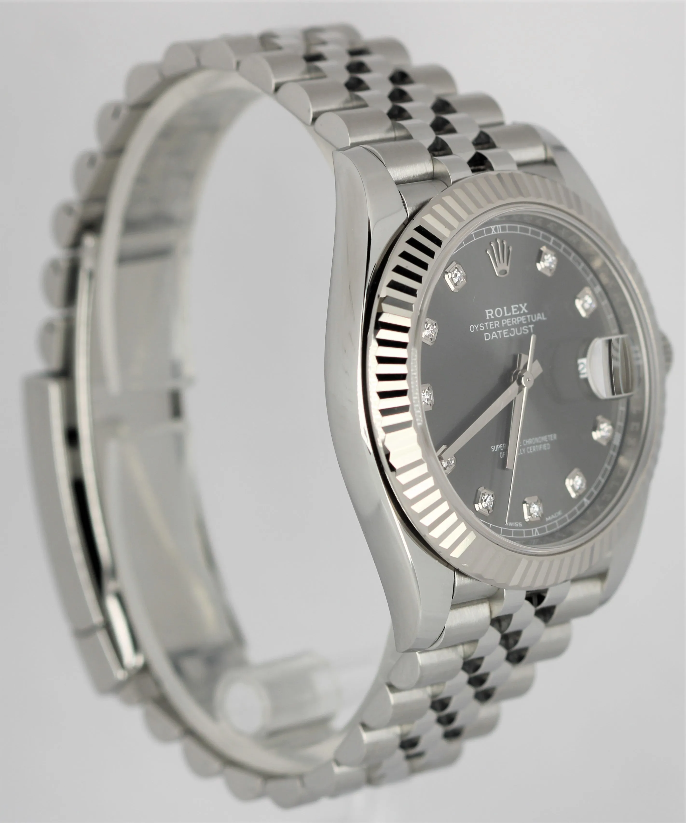 Rolex DateJust 41 Fluted 18k White Gold DIA Rhodium 41mm Jubilee 126334 Watch