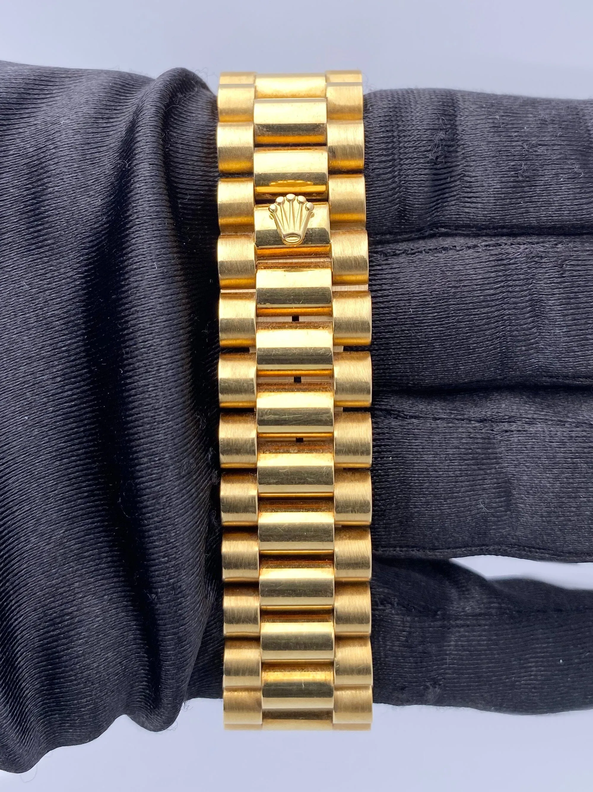 Rolex Day-Date 18208 Ferrite Dial Yellow Gold Mens Watch Box Papers